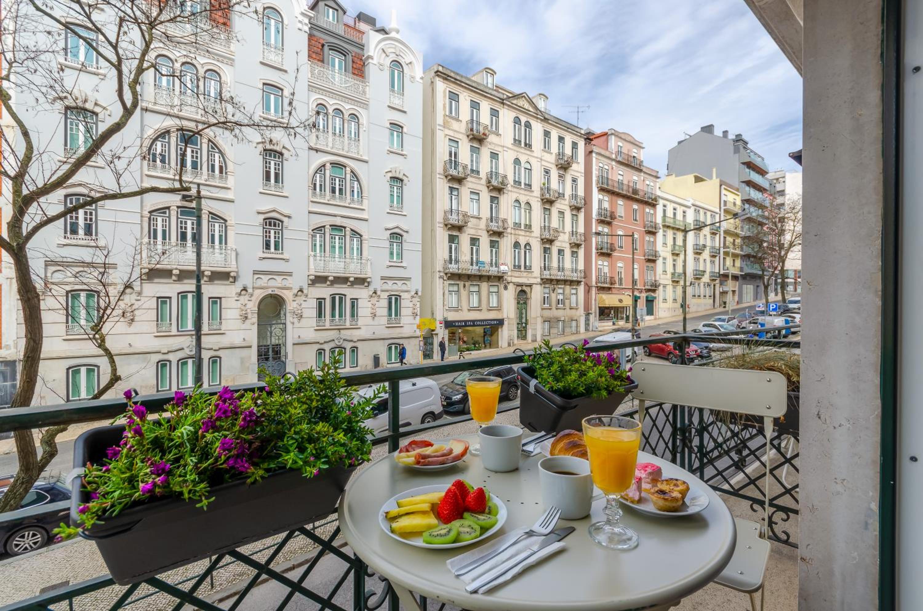 Double Room with Balcony photo 2