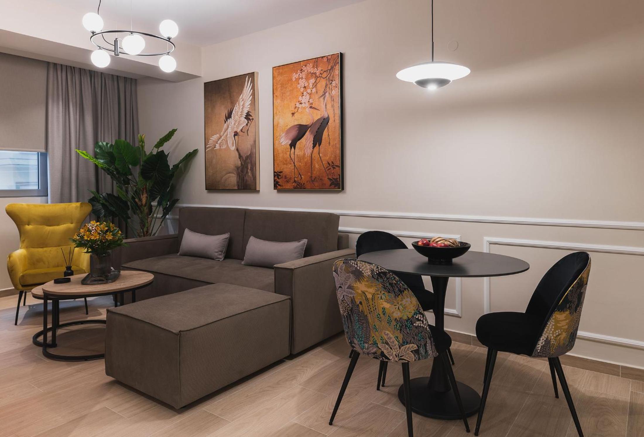 Apartment photo 1
