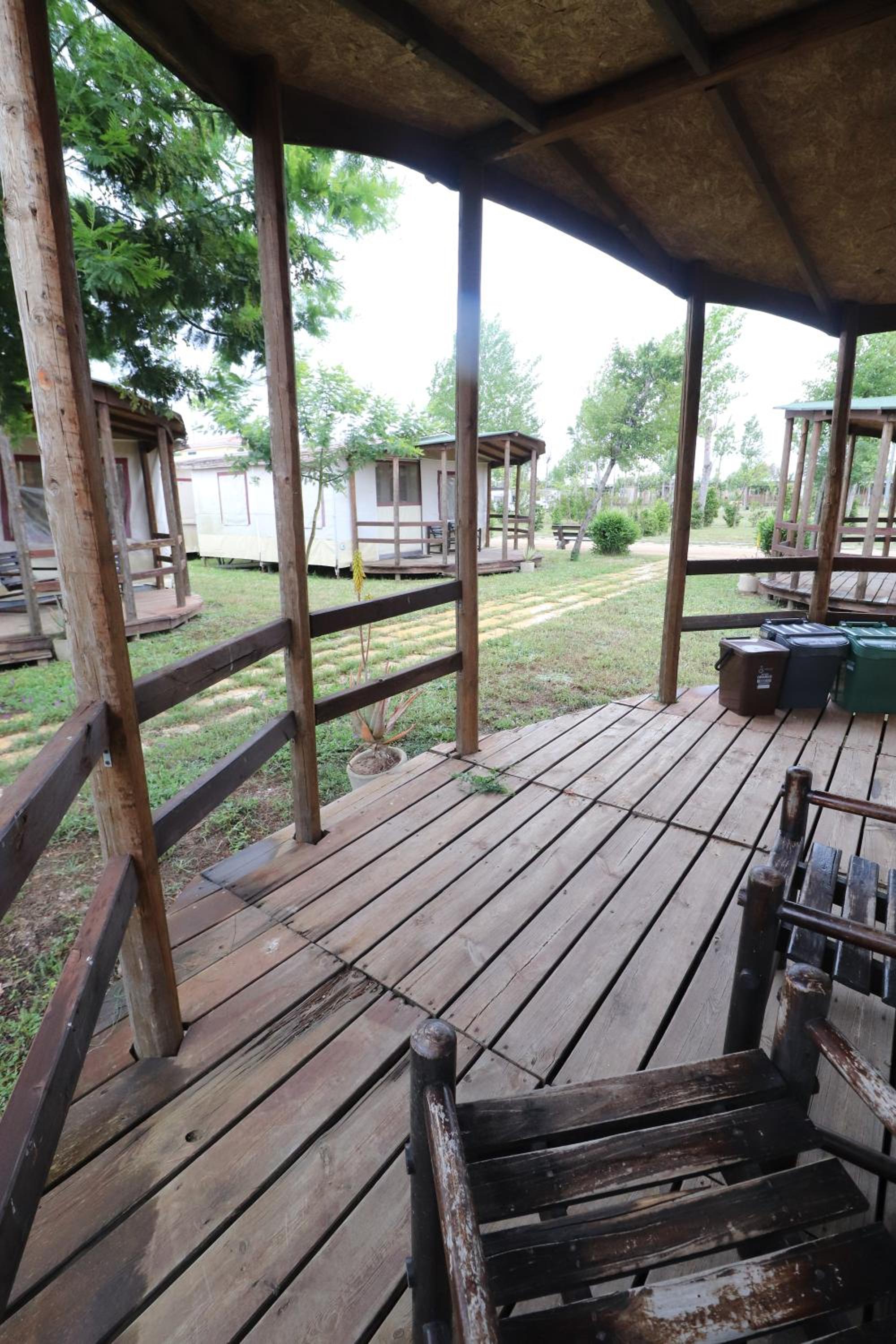 Tent - Photo 22
