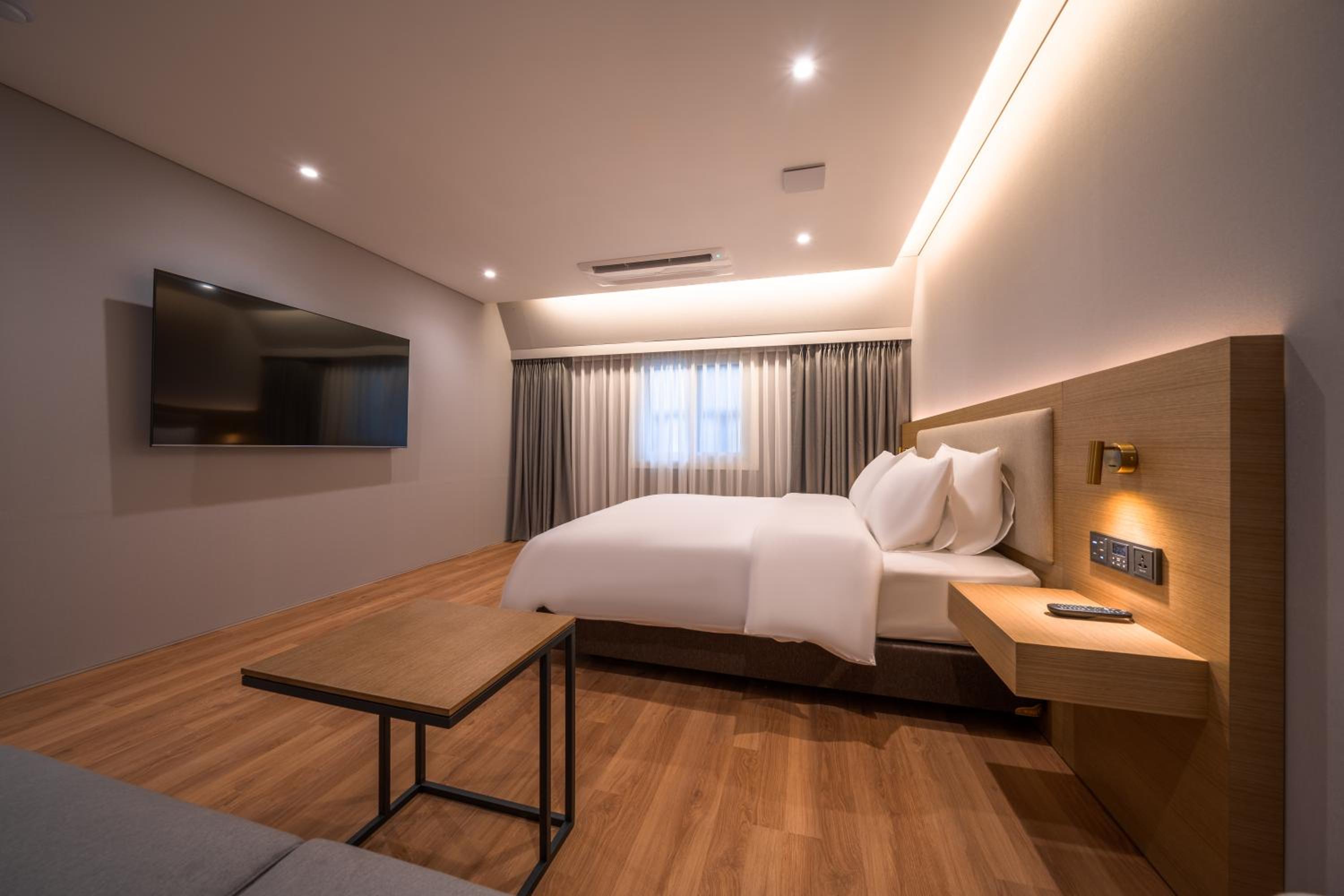 Deluxe Double Room - Photo 5