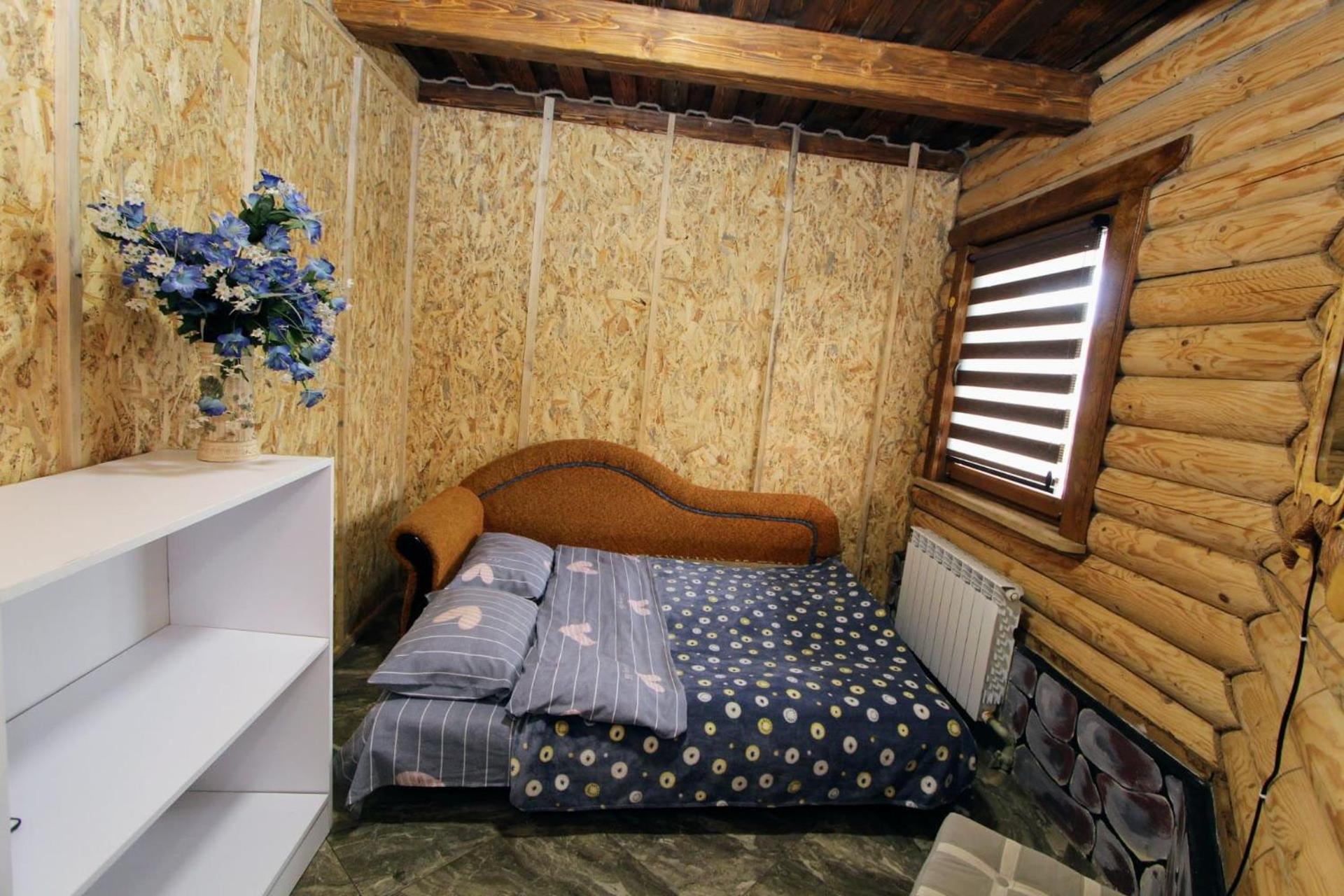 Double Room with Shared Bathroom