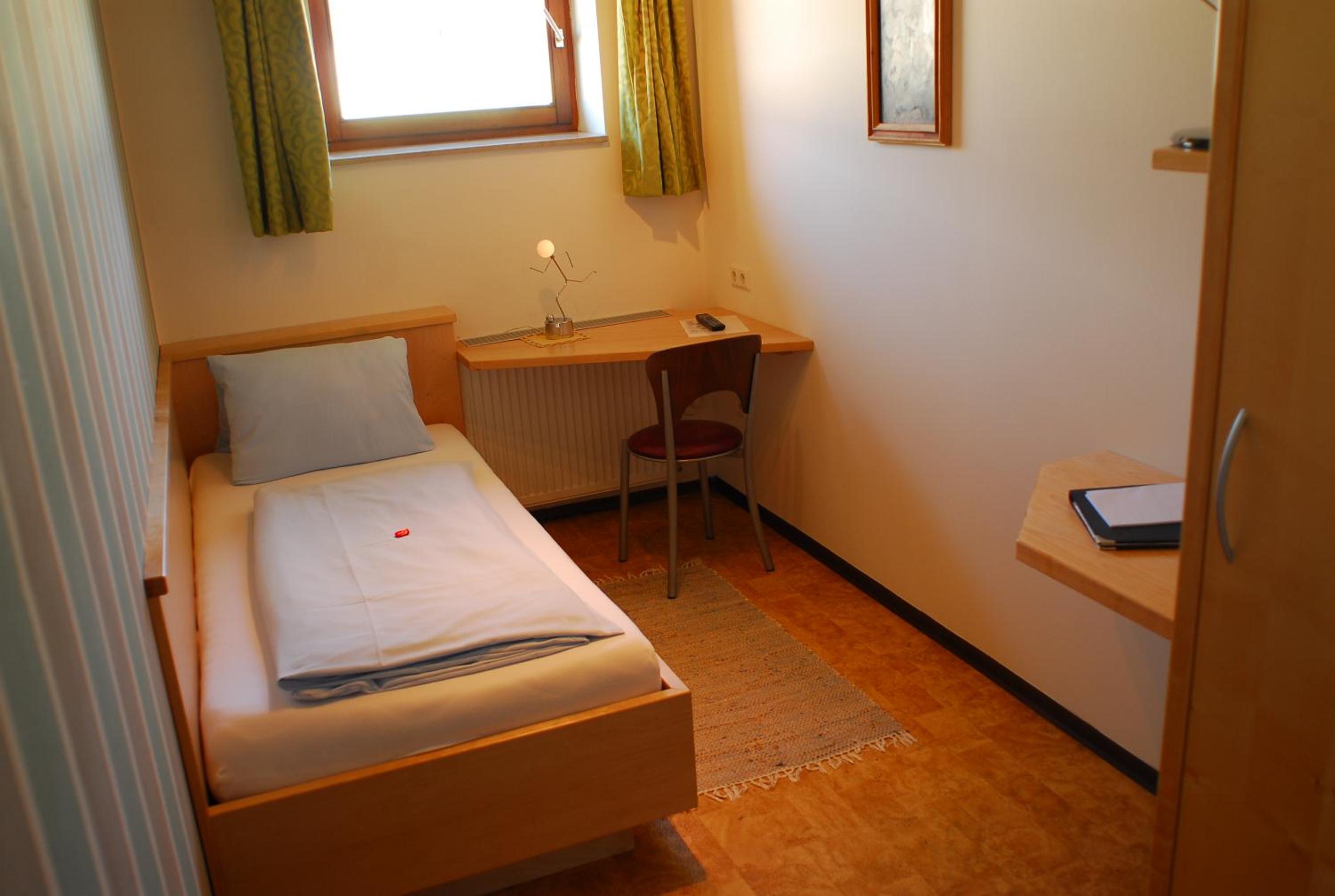 Small Single Room