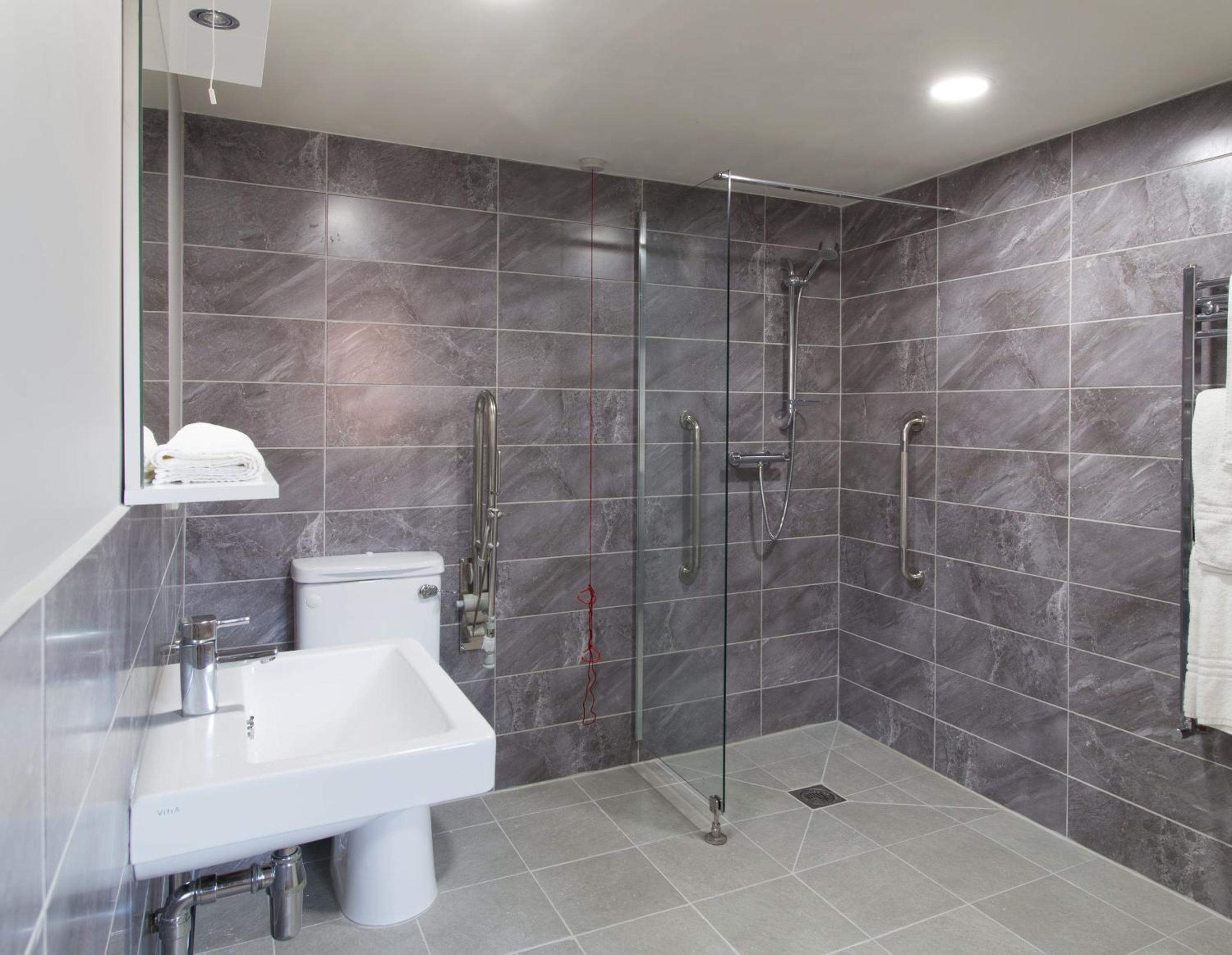 Standard Twin Room - Photo 2