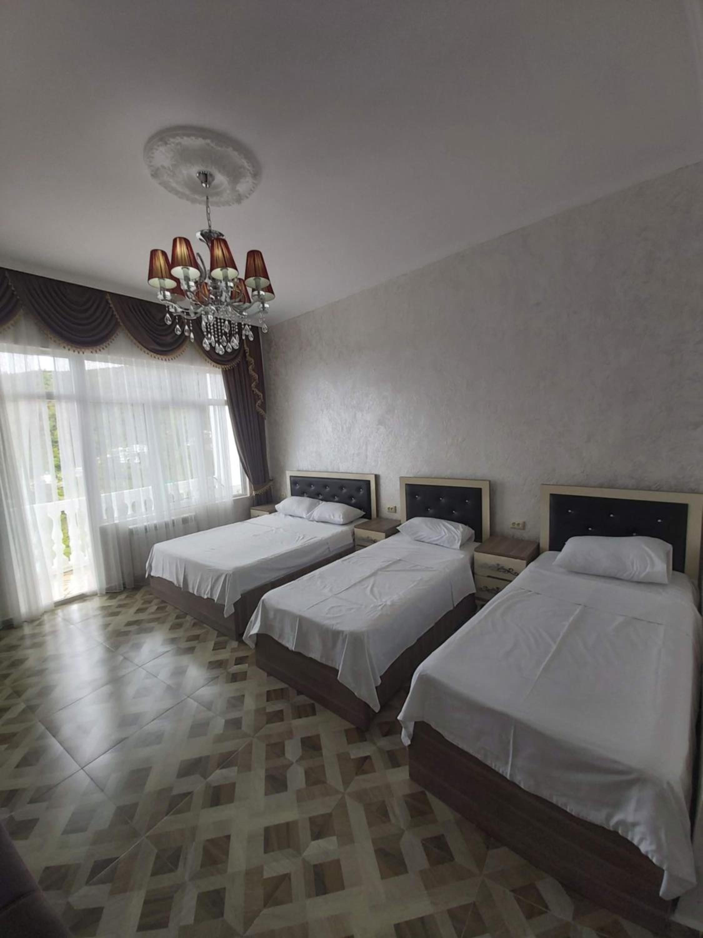 Quadruple Room with Shower