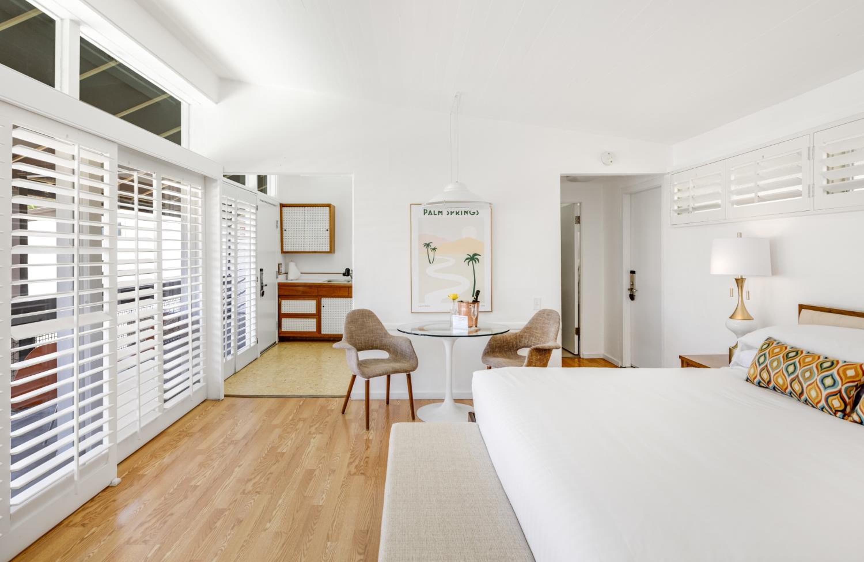 Superior King Room photo 1