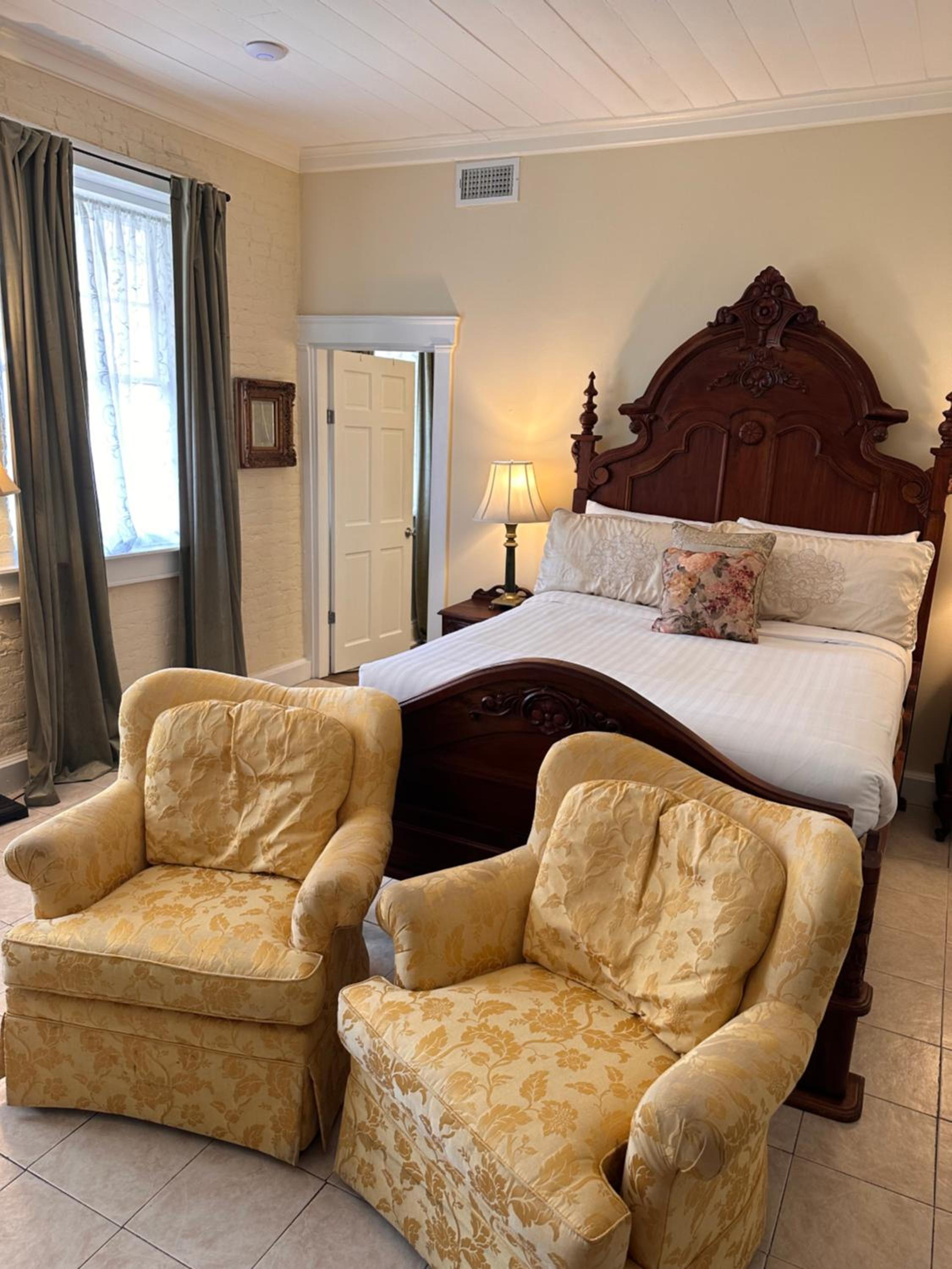 Deluxe Double Room with Bath