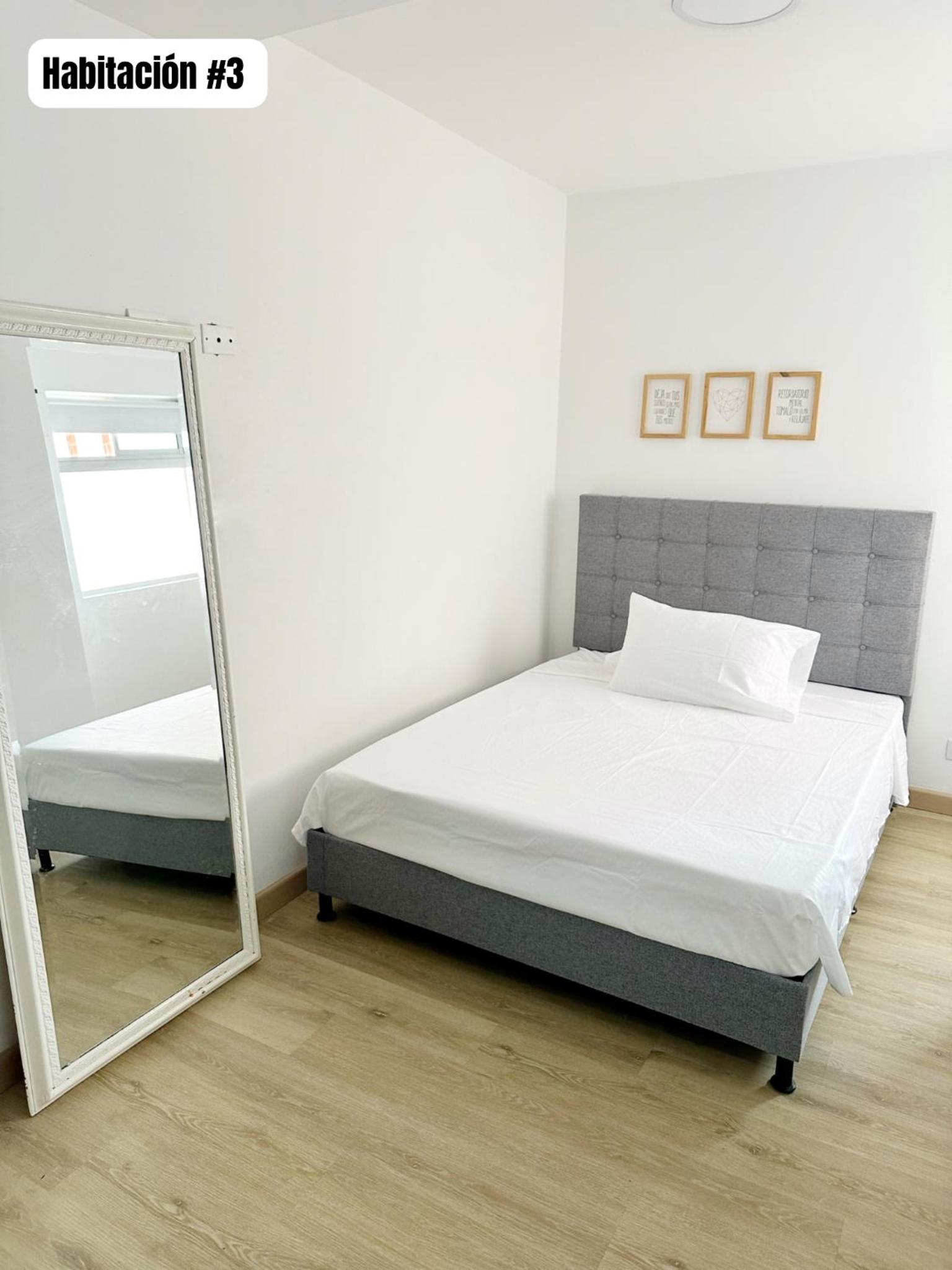 Three-Bedroom Apartment photo 2