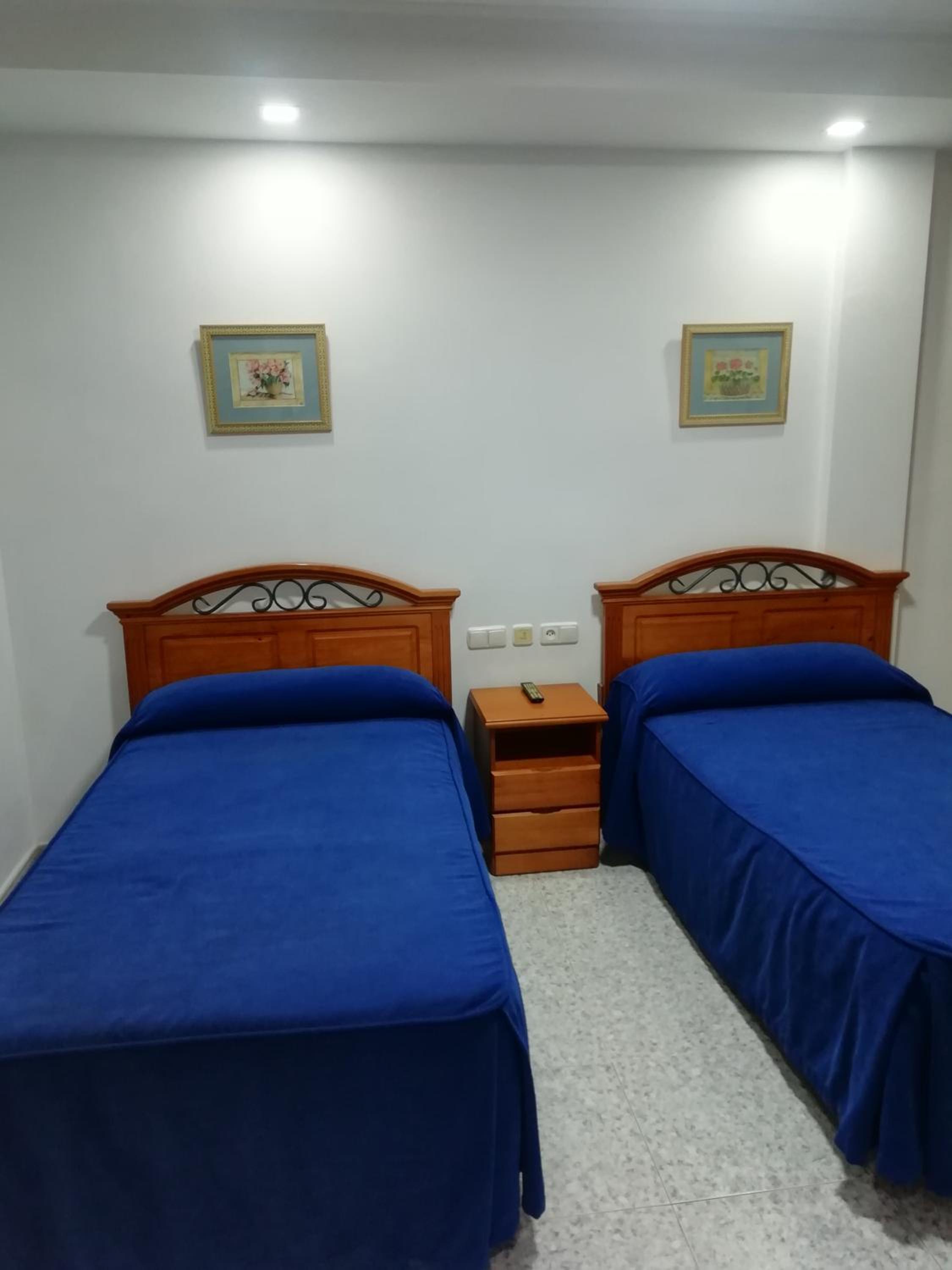 Double or Twin Room - Photo 2