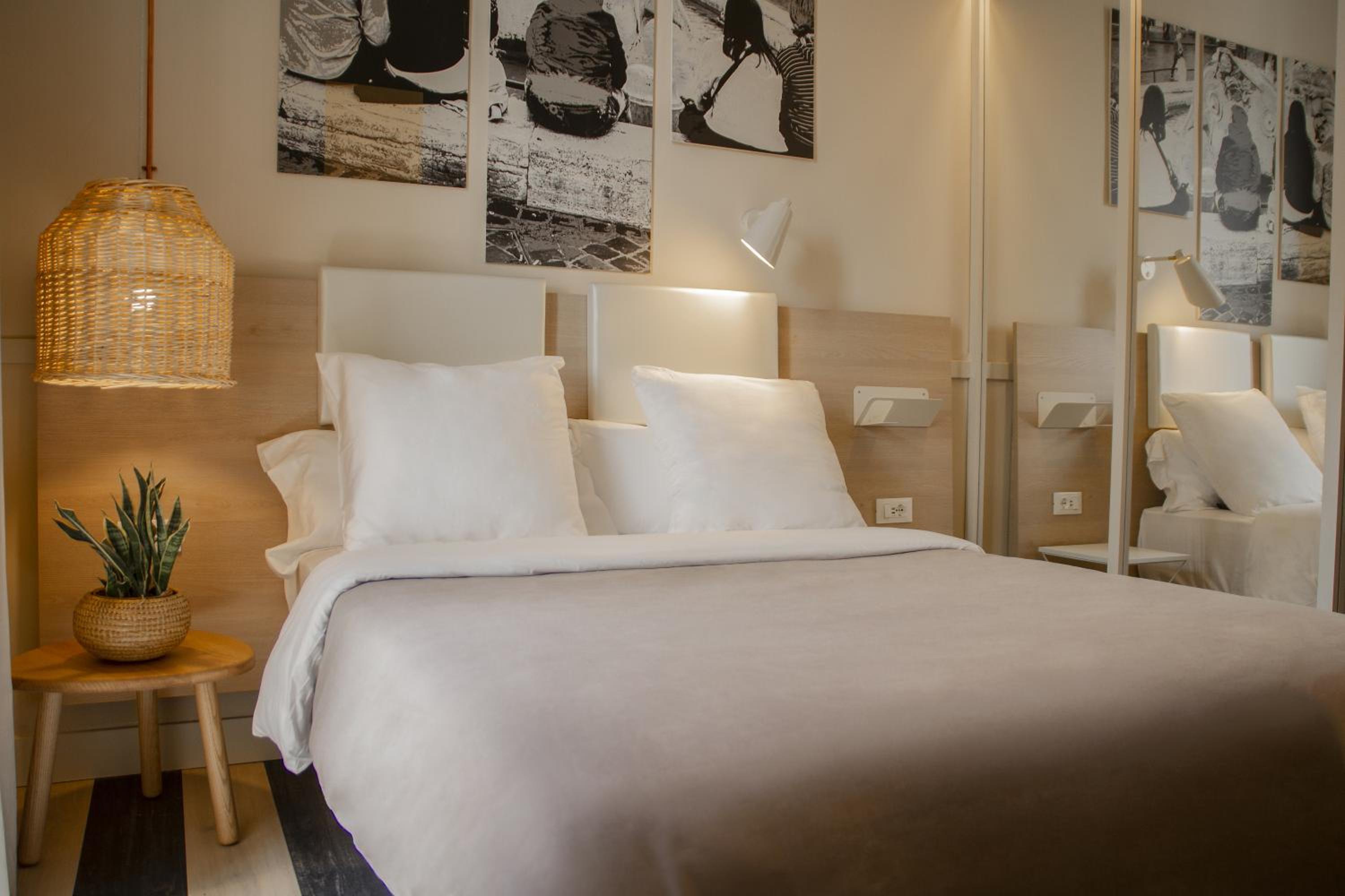 Double or Twin Room with City View
