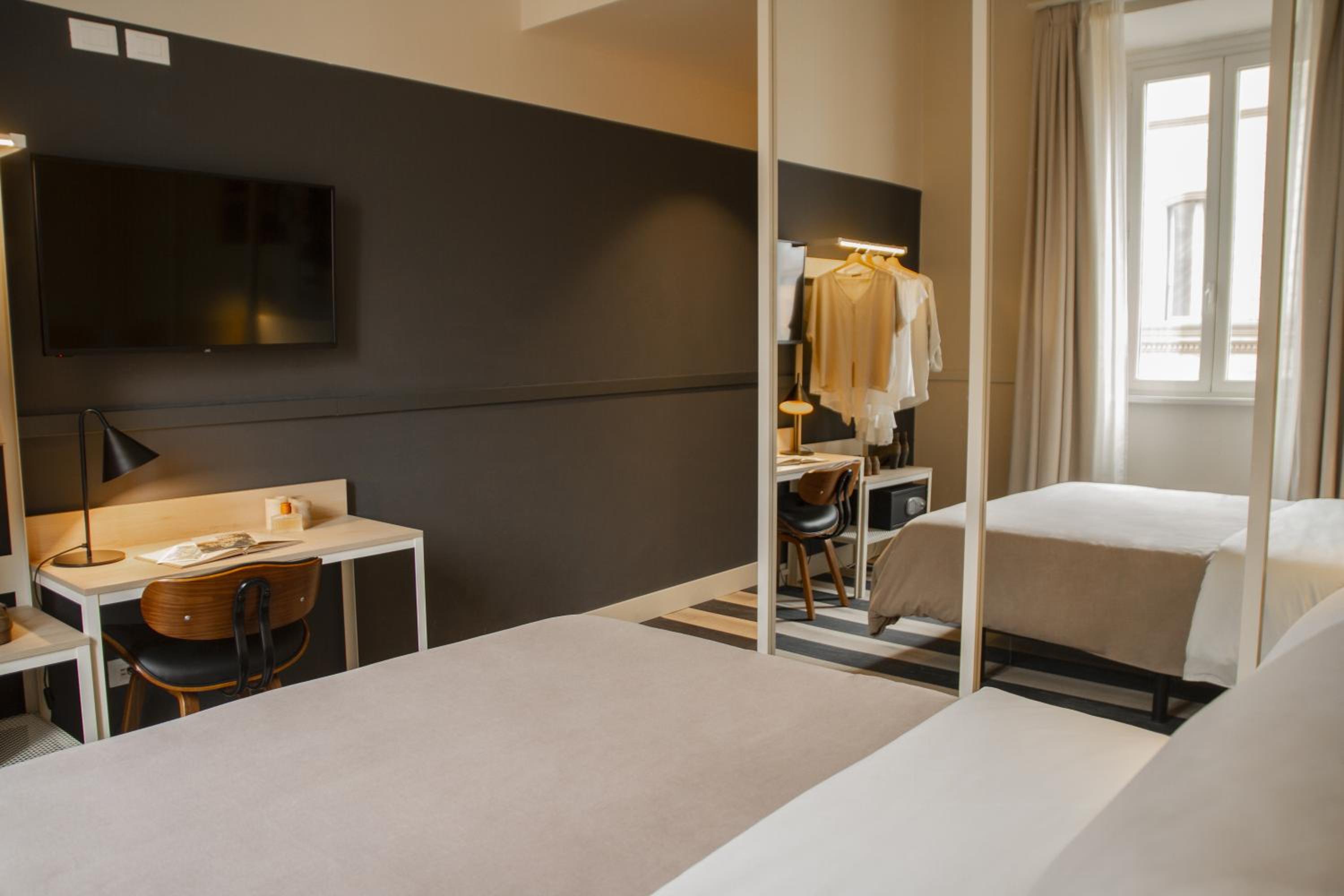 Double or Twin Room with City View