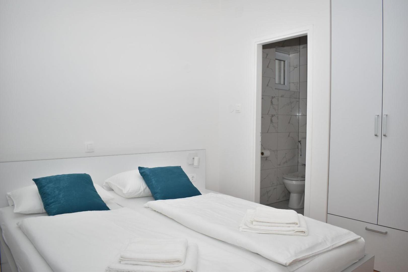 Triple Room with City View