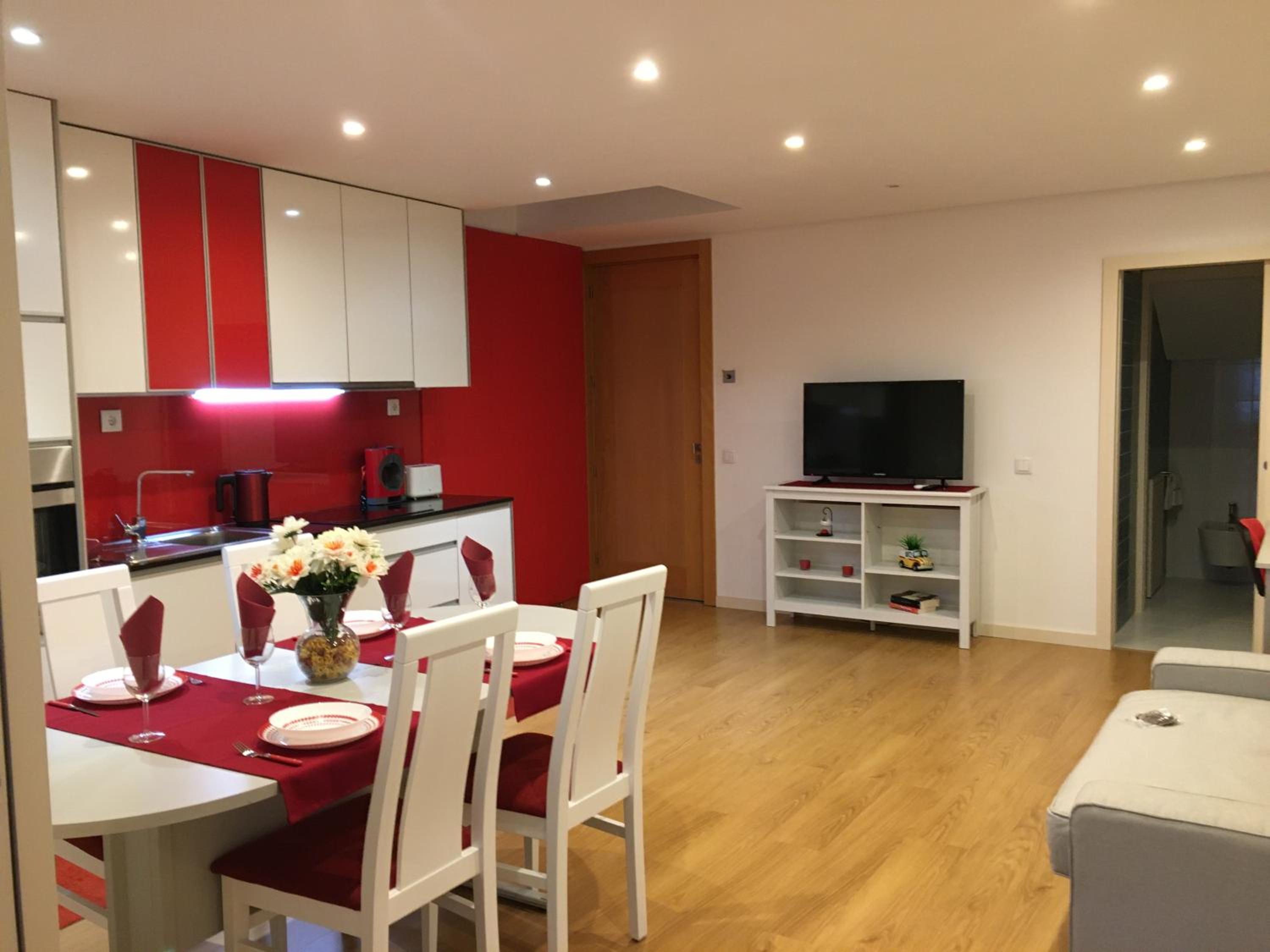 One-Bedroom Apartment with Balcony, photo 7