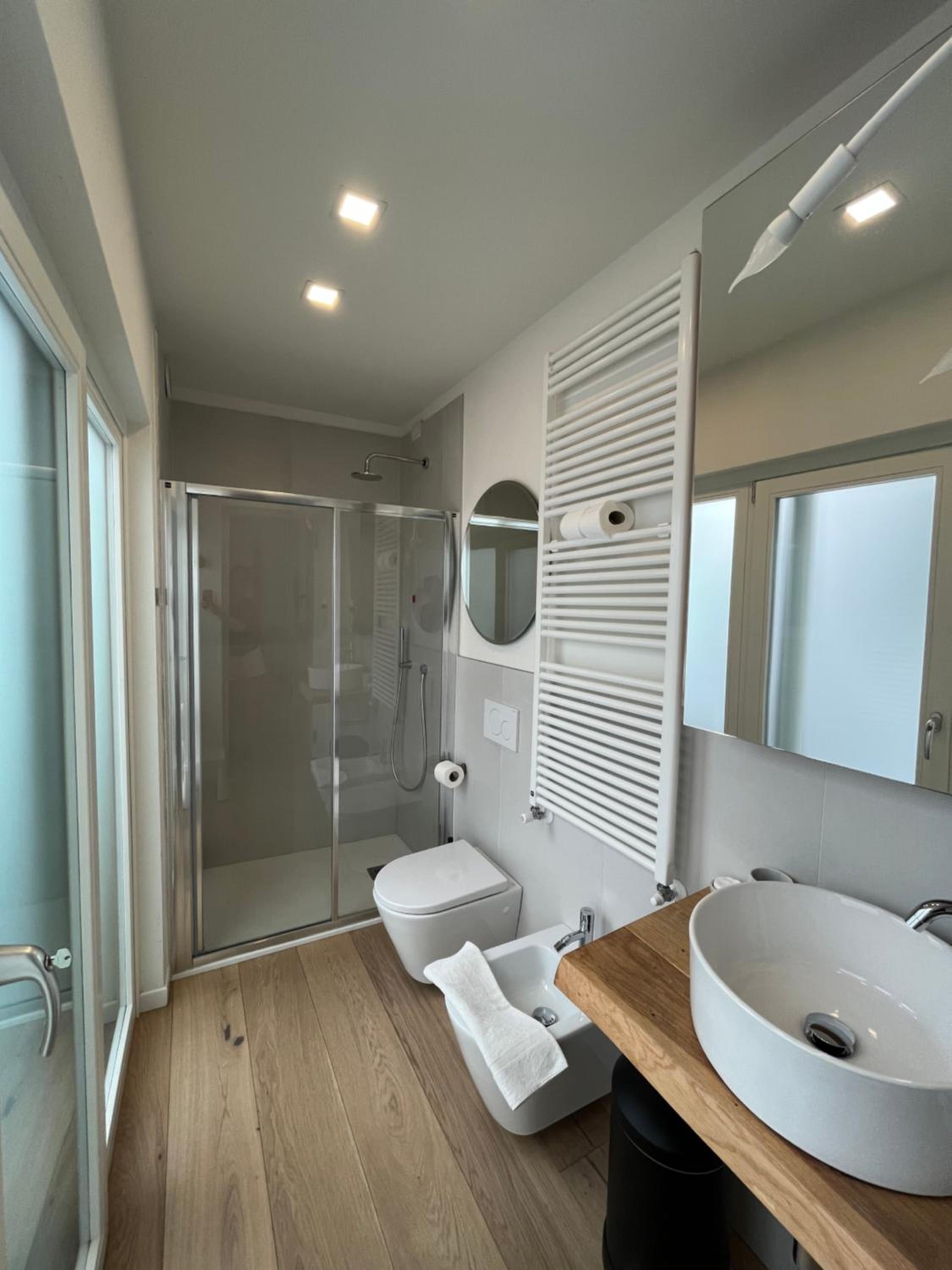 Triple Room with Private Bathroom - Photo 7