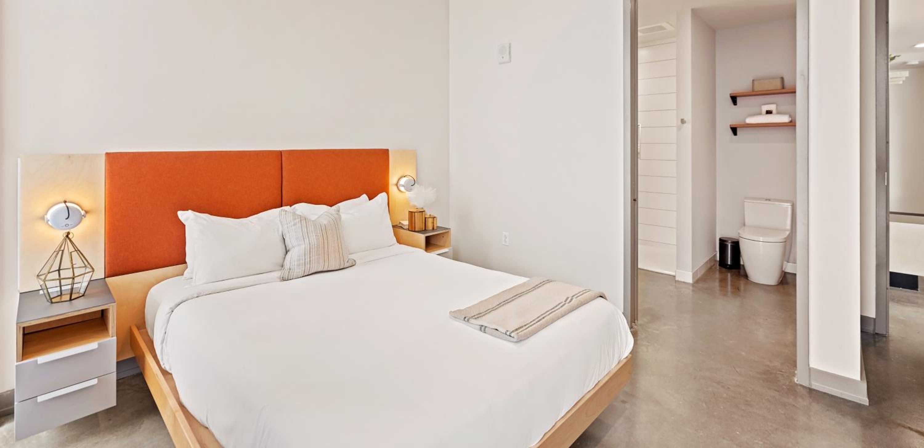Premium Two Bedroom Apartment - Photo 17