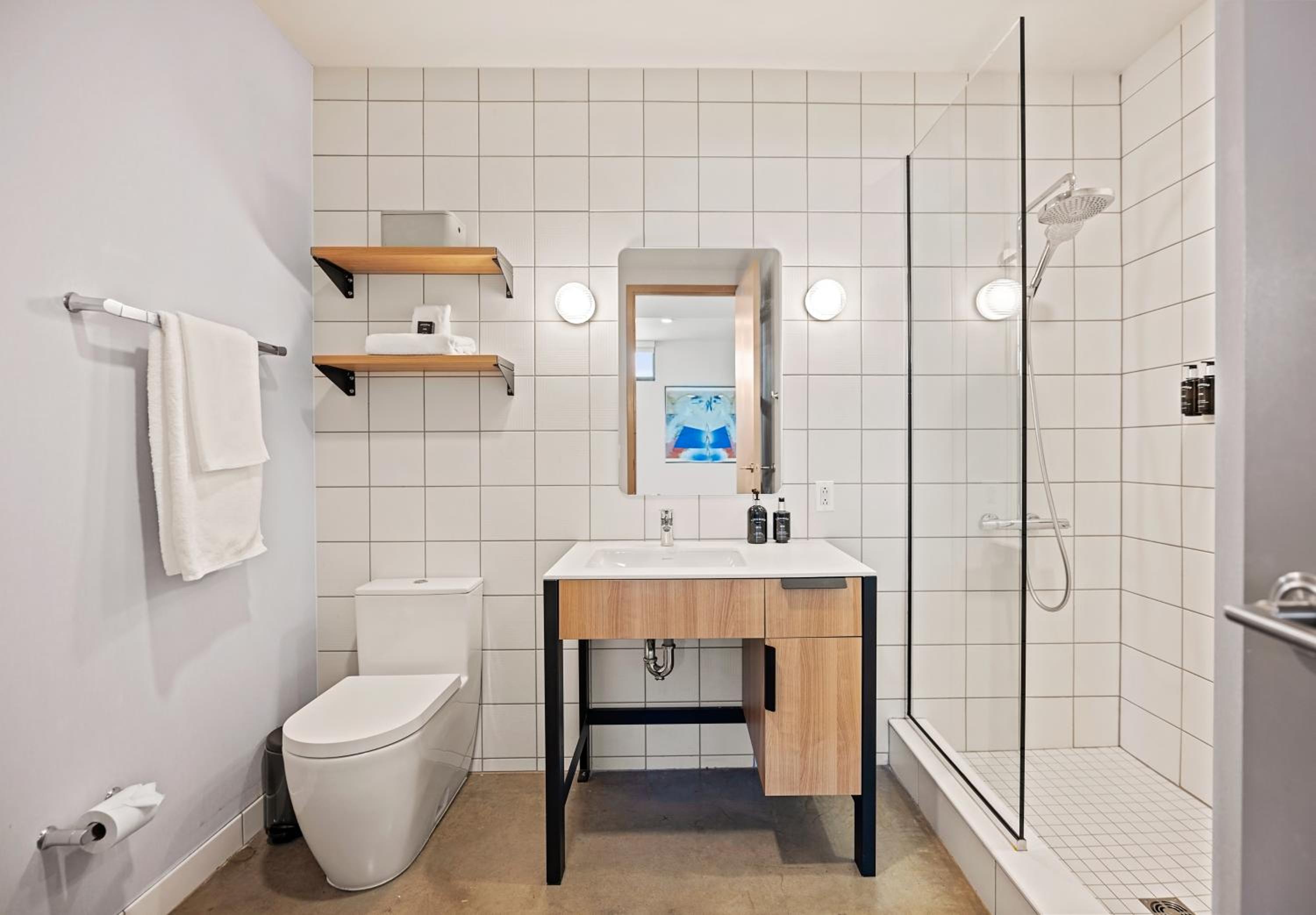 Premium Two Bedroom Apartment - Photo 19