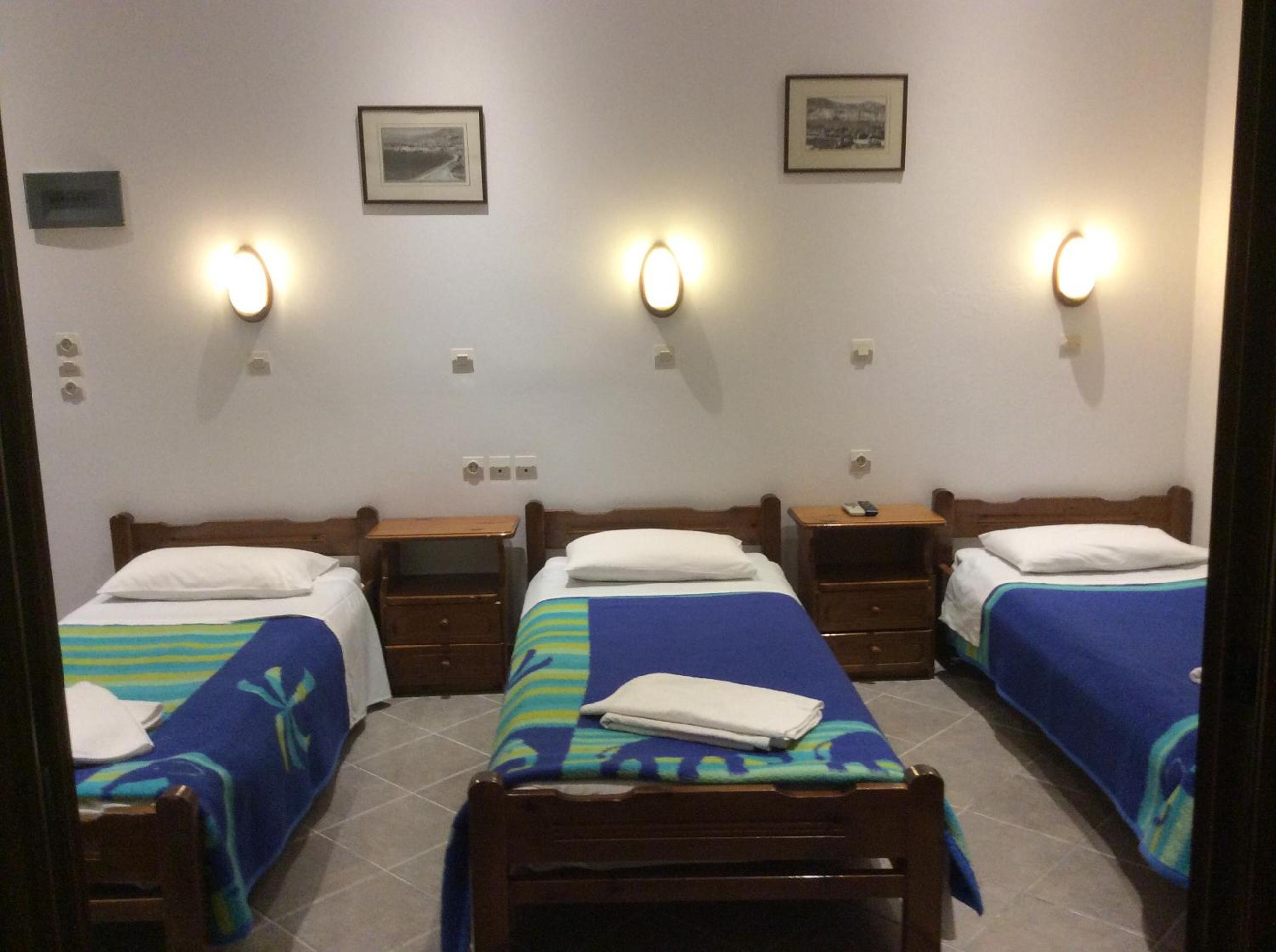 Triple Room with Sea View - Photo 1