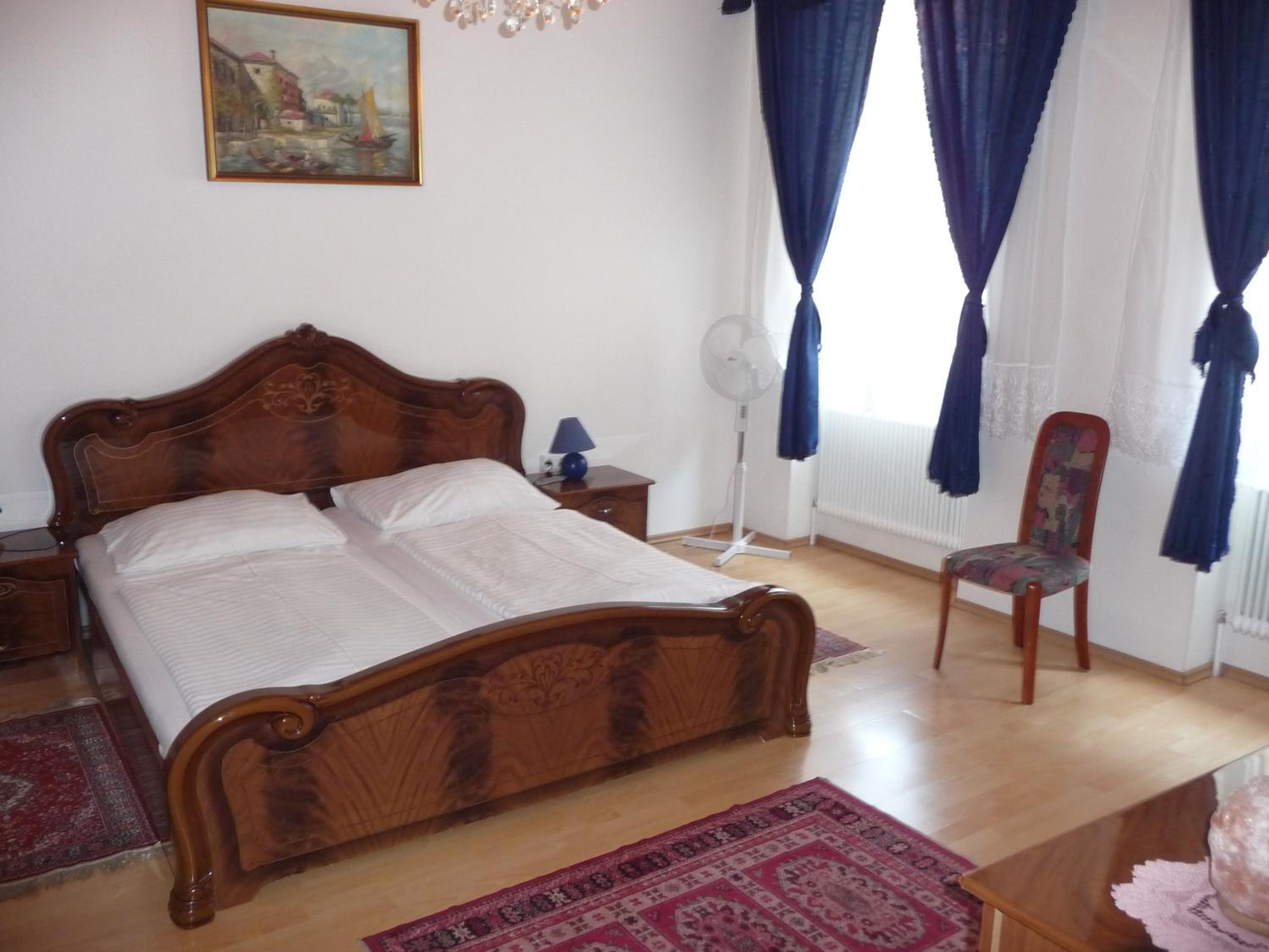 Apartment (4 Adults)