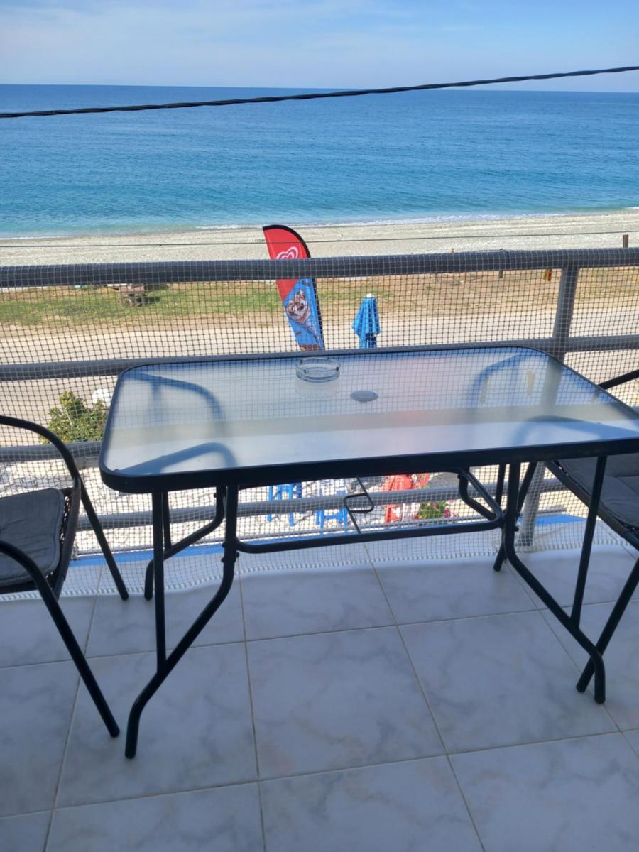 Standard Triple Room with Sea View - Photo 32