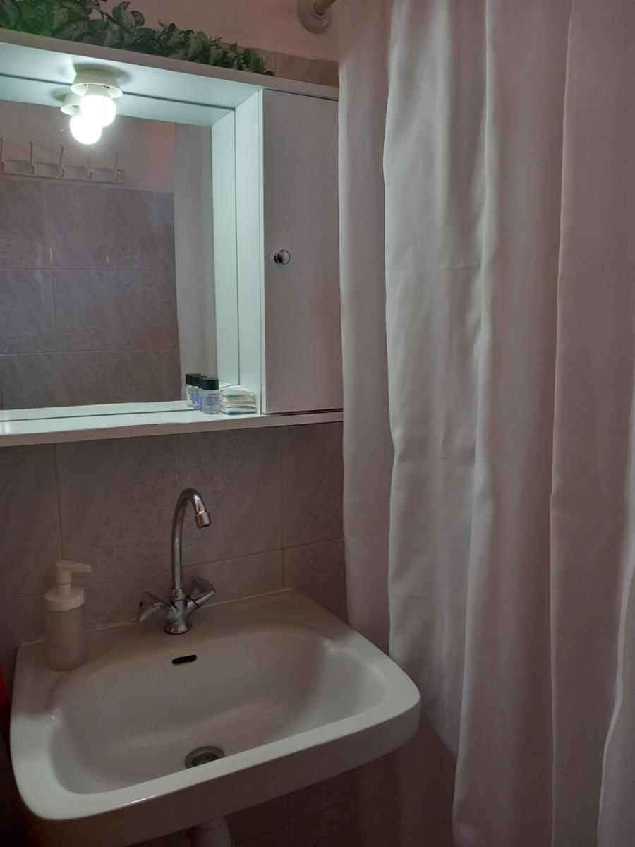 Standard Triple Room with Sea View - Photo 37
