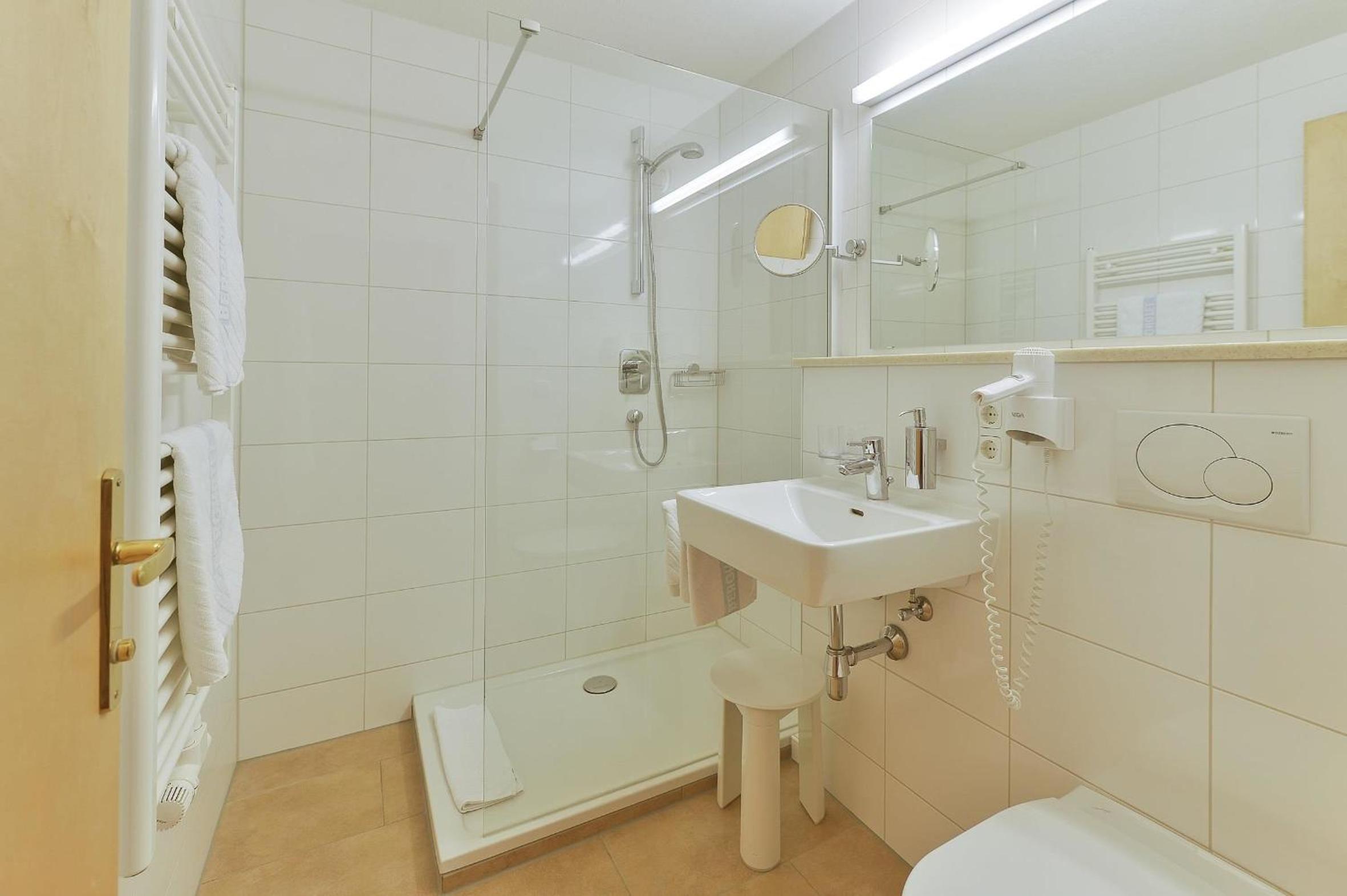Standard Single Room with Balcony