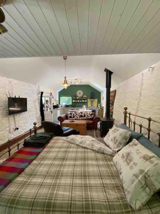 One-Bedroom House photo 1