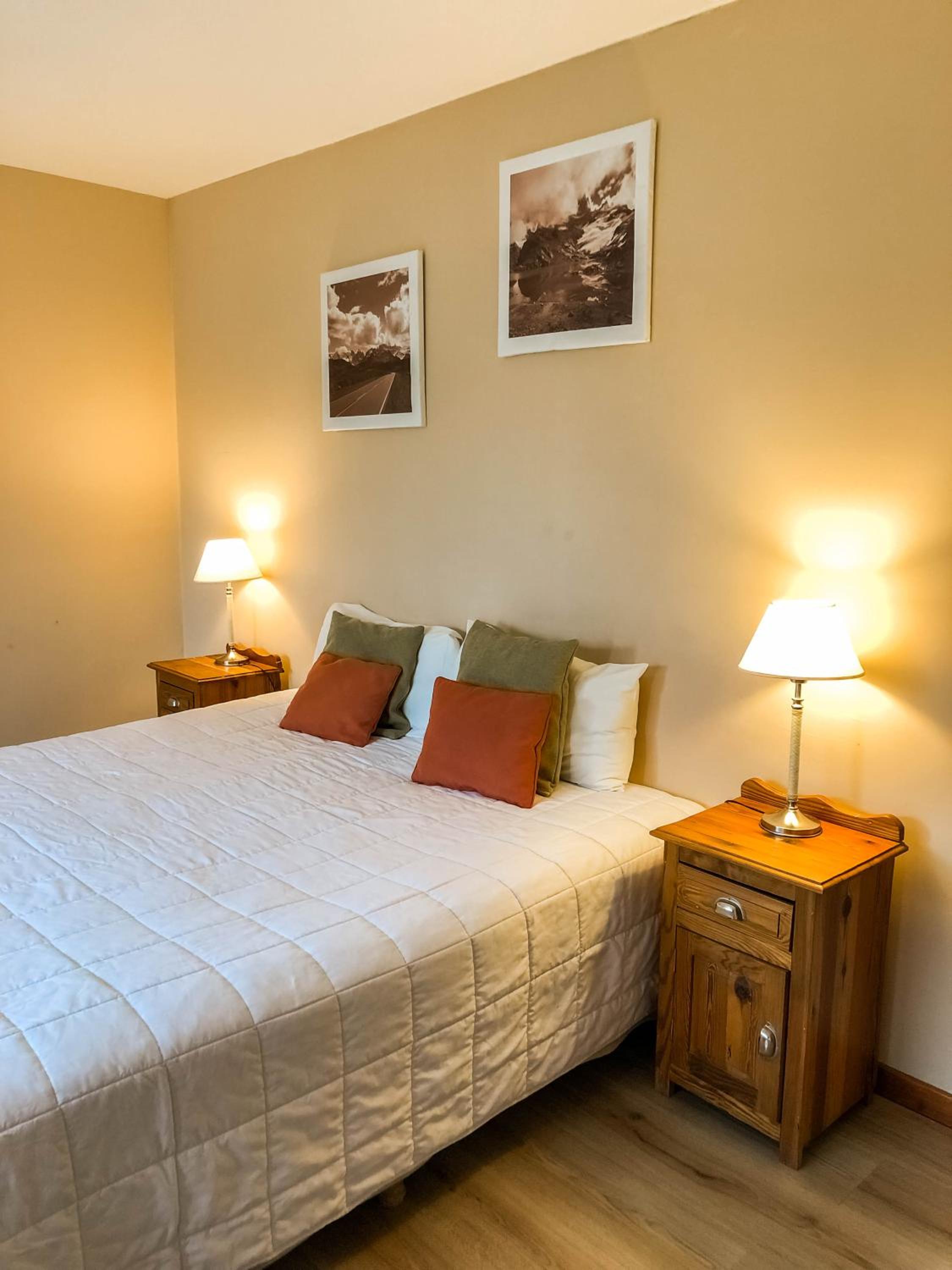 Premium Room with Lake View photo 2