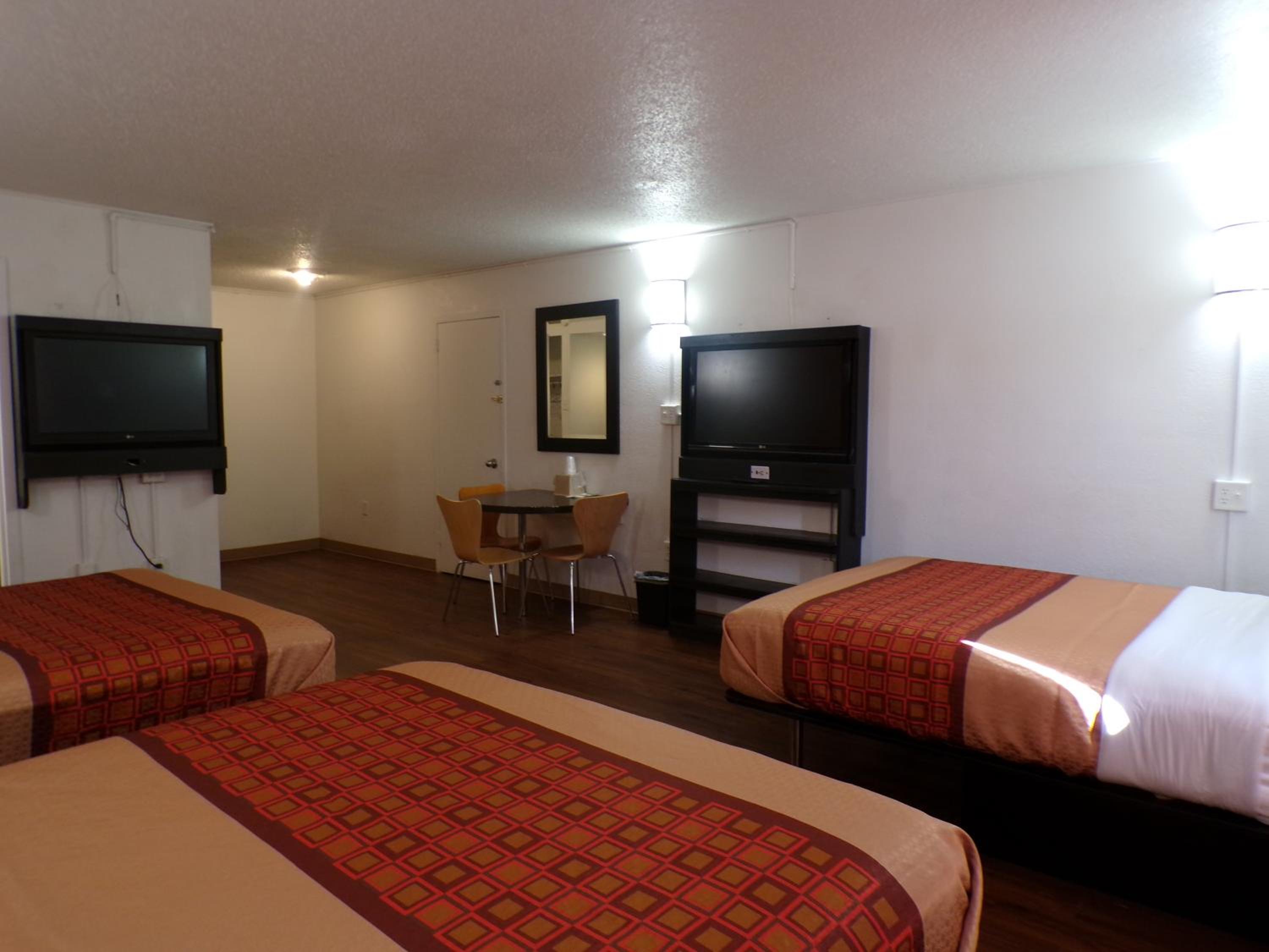 Comfort Triple Room photo 3