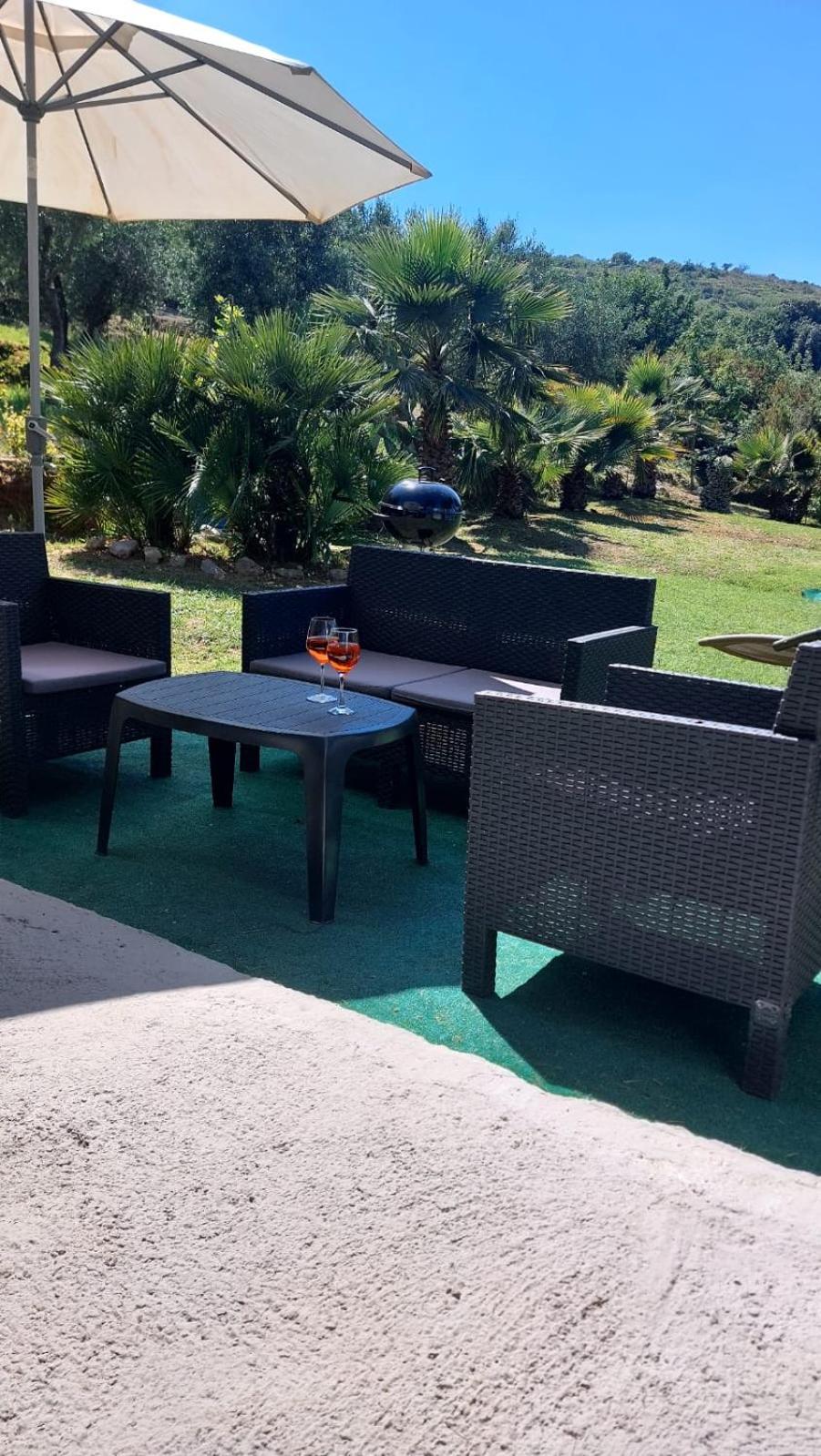 Villa photo 2