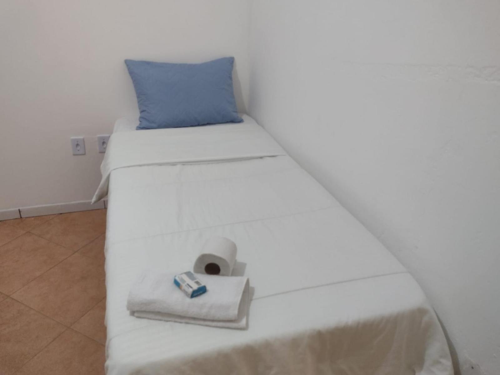 Single Room With Shared Bathroom photo 2