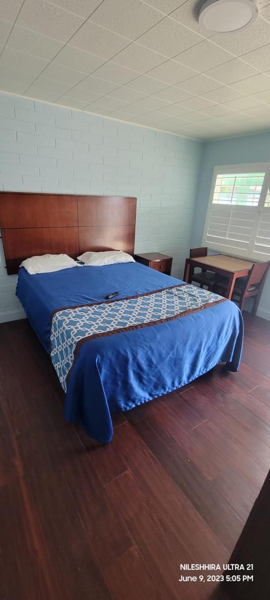 Queen Room - Photo 1