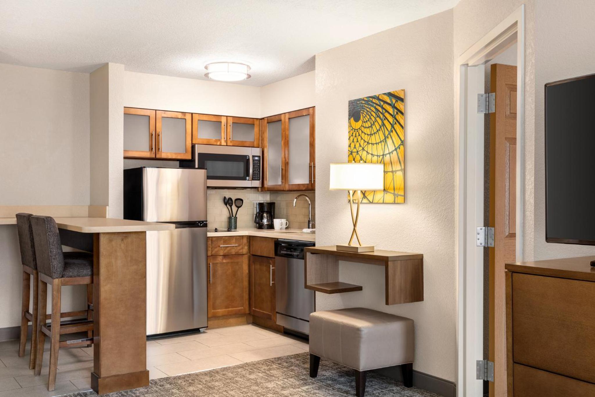 One-Bedroom Double Suite - Photo 11