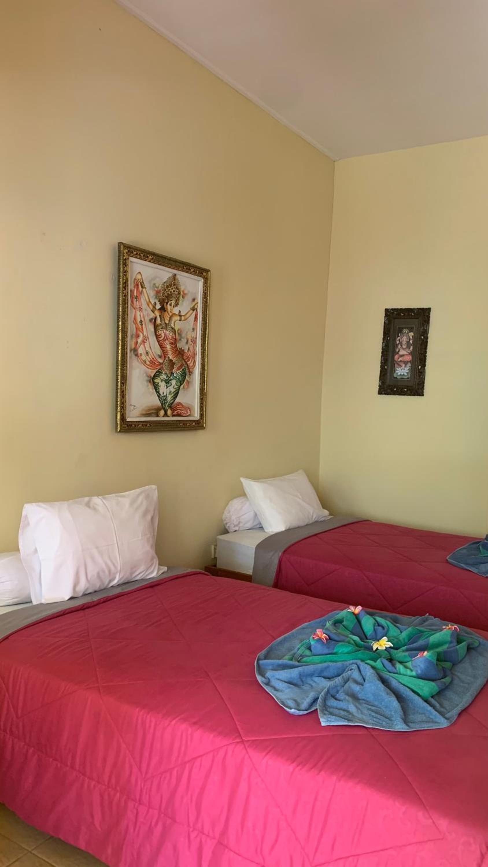 Standard Twin Room with Garden View - Photo 2