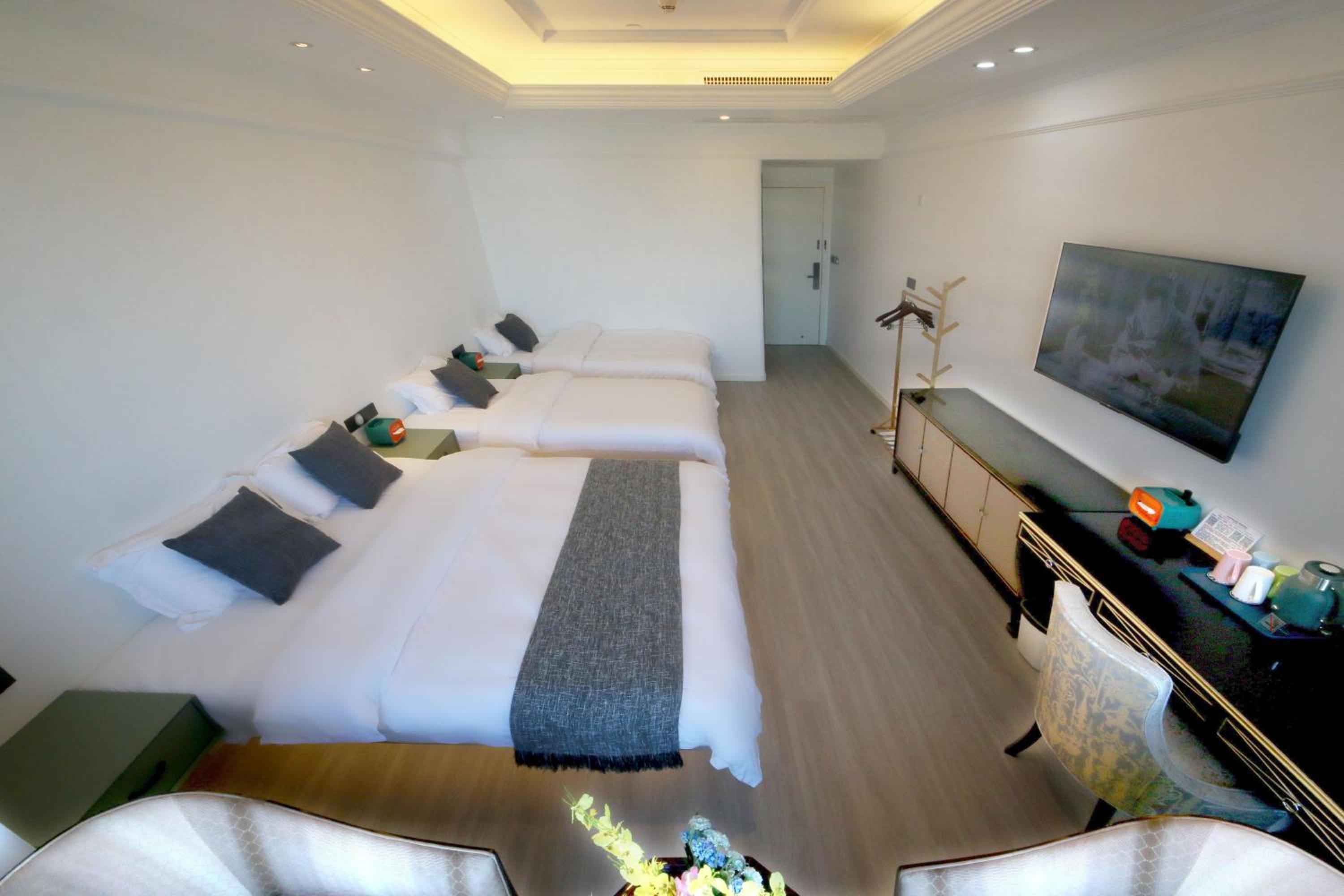 Quadruple Room with Sea View photo 2
