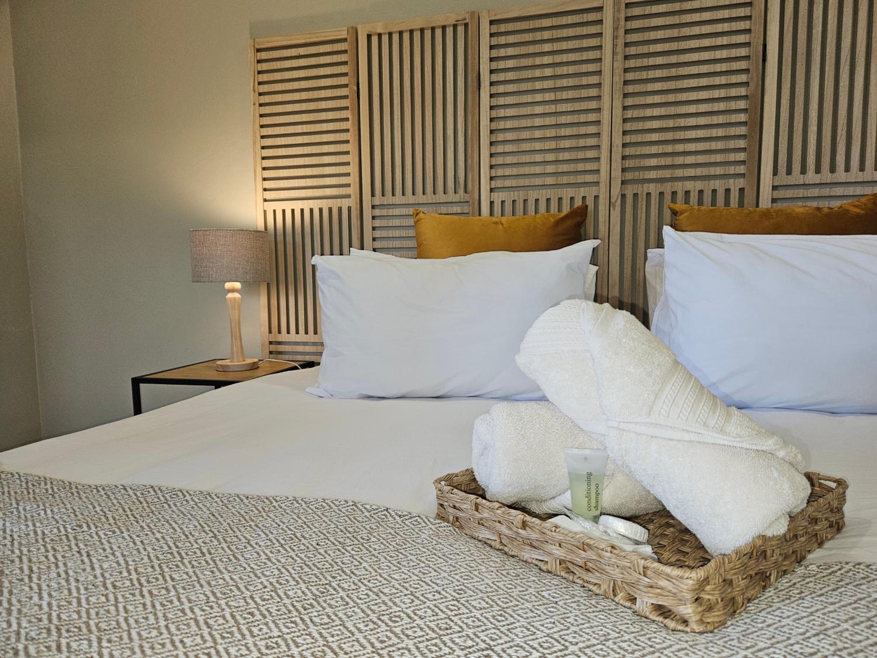 Superior King Room photo 2