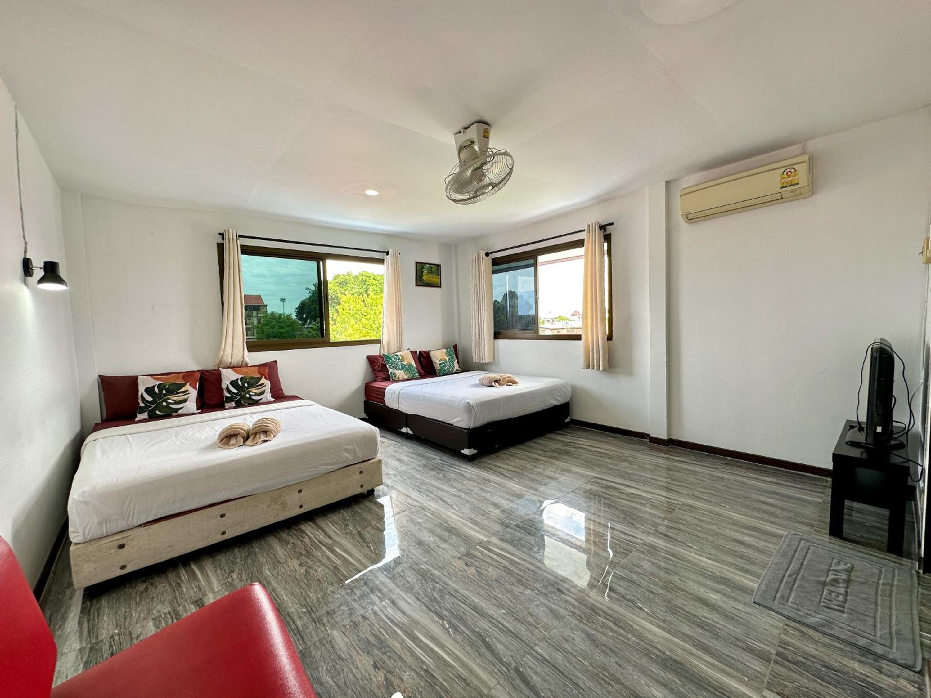 Classic Quadruple Room photo 1