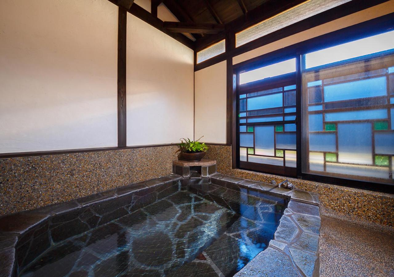 Standard Japanese-Style Room with Shared Bathroom (Himeshara) photo 3