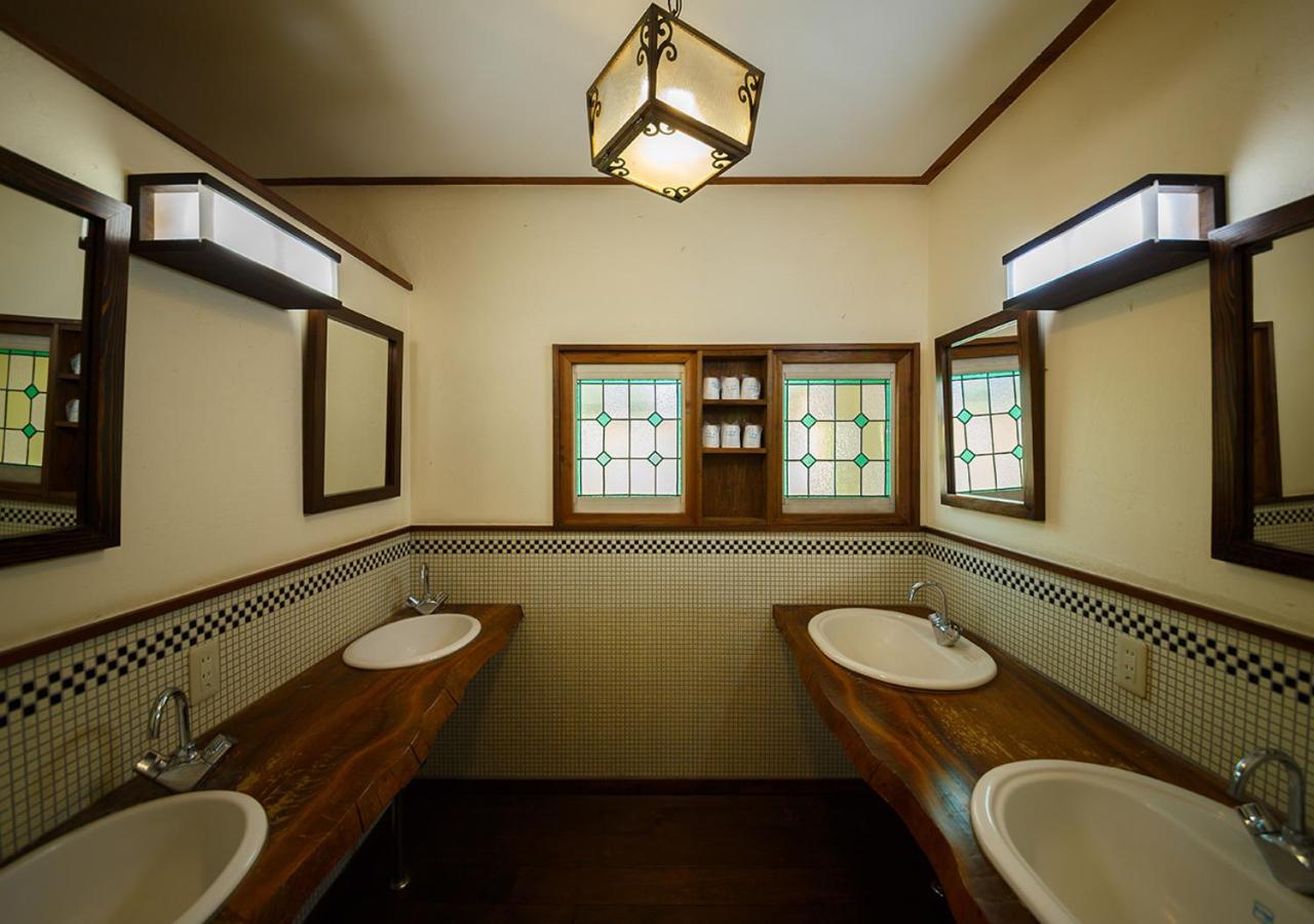 Superior Japanese-Style Room with Shared Bathroom (Fuukiran) photo 3