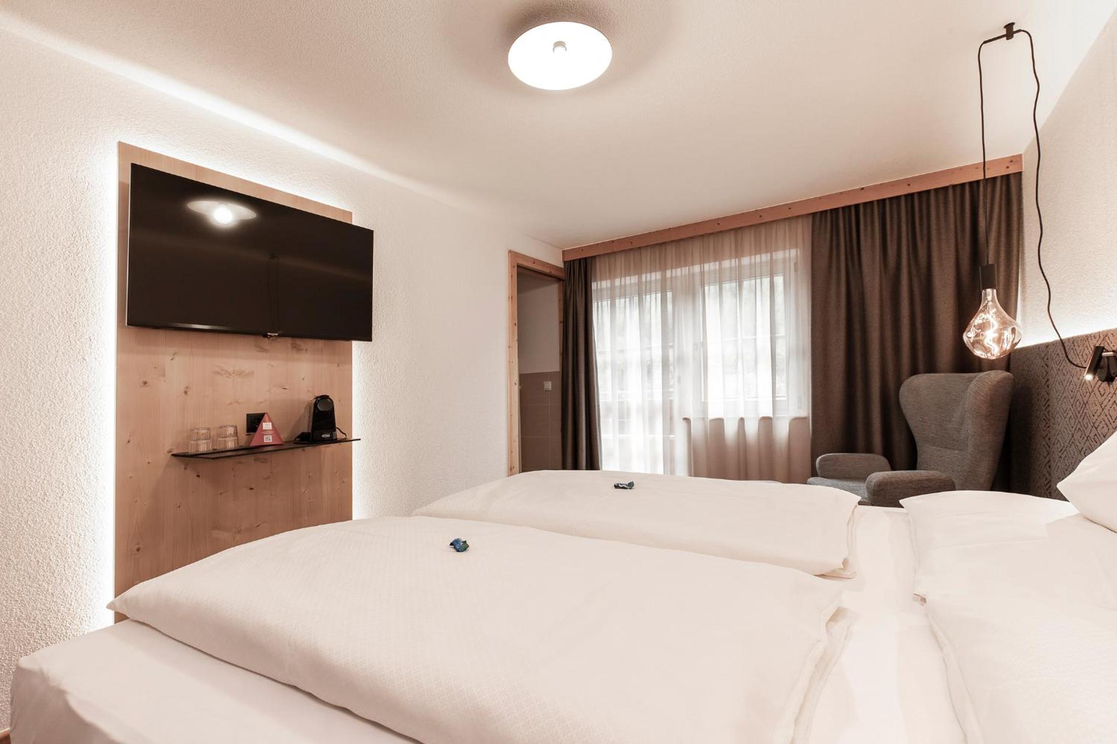 Five-Bedroom Apartment