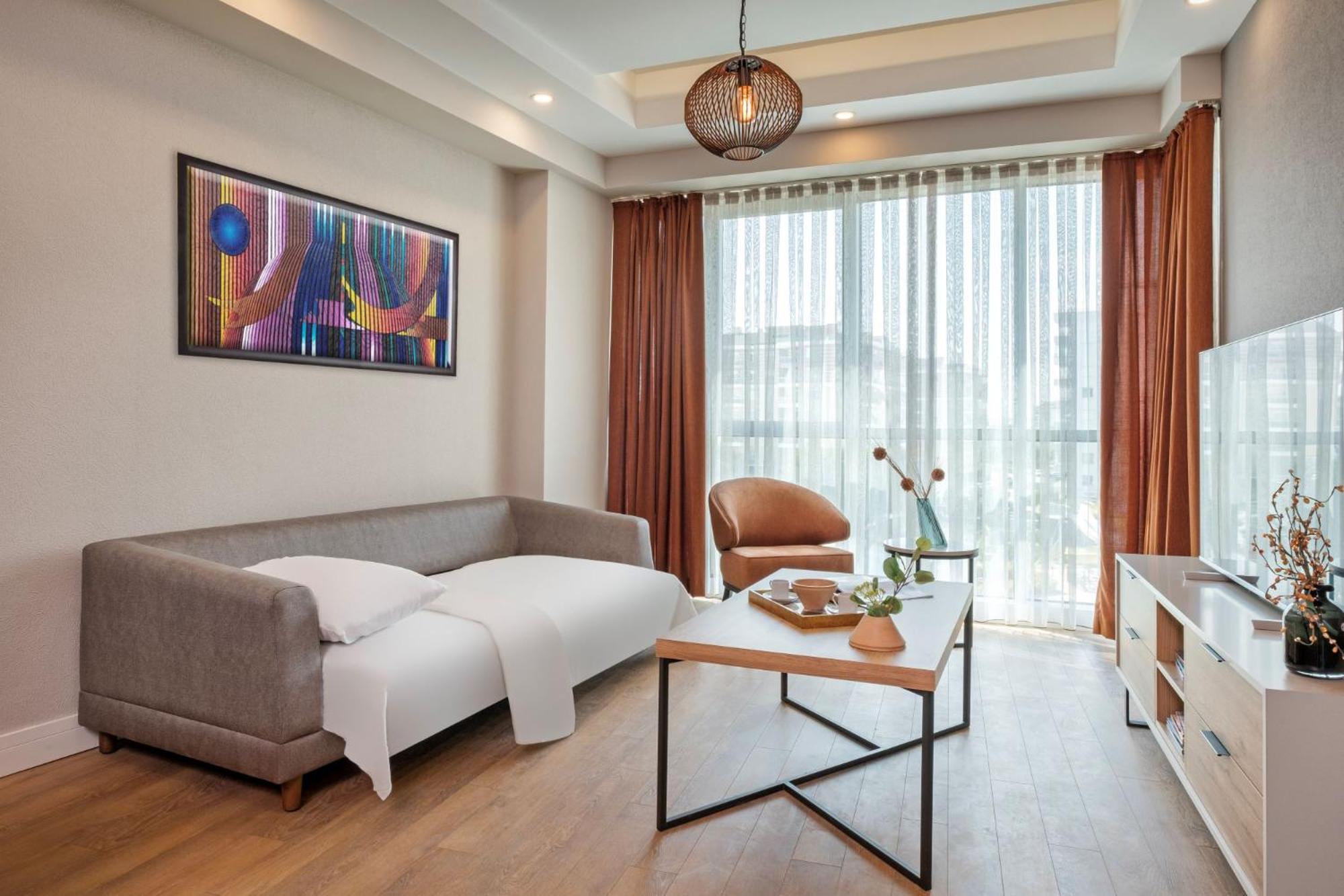Suite with Garden View