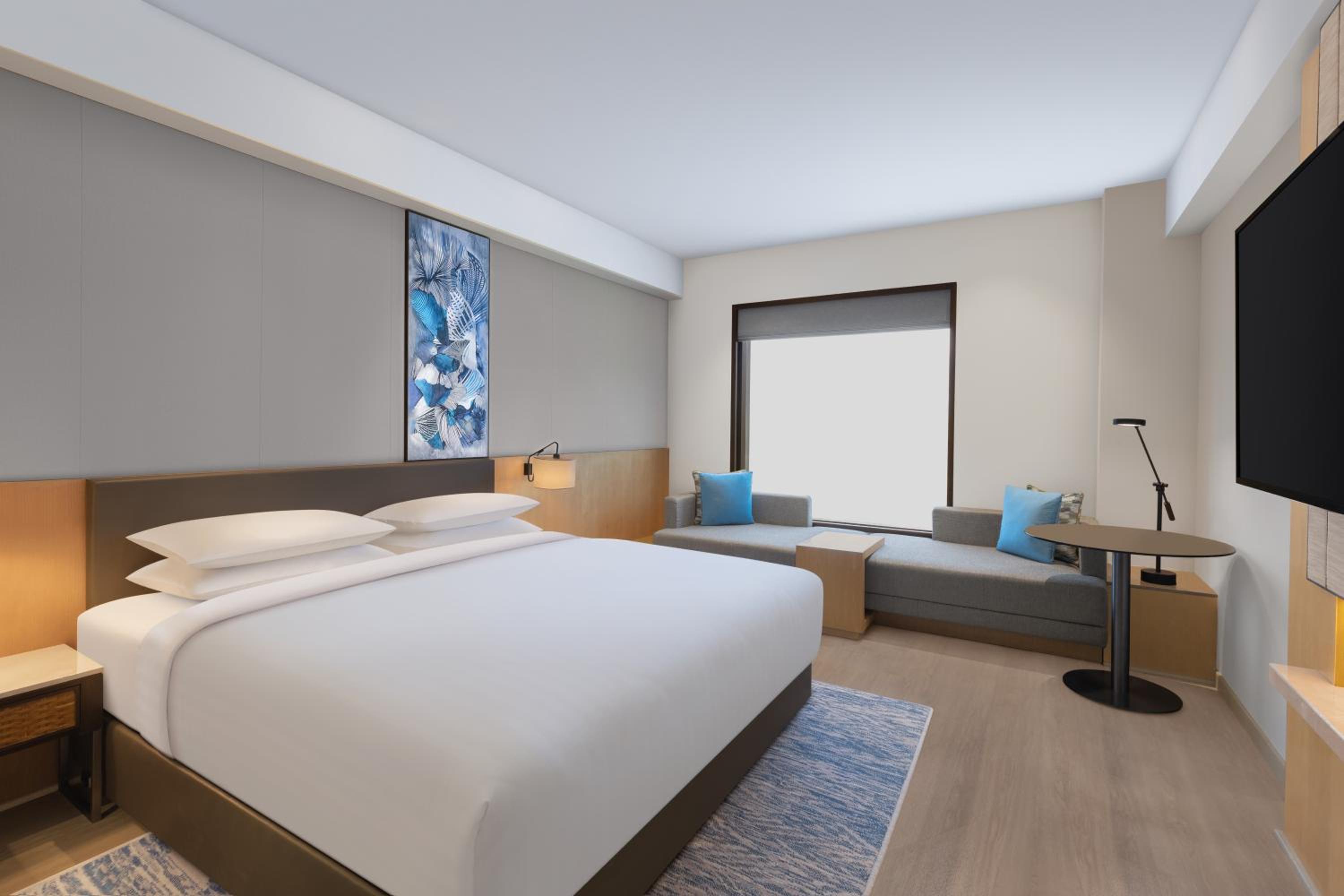 Deluxe King Room with Sofa Bed - Photo 1