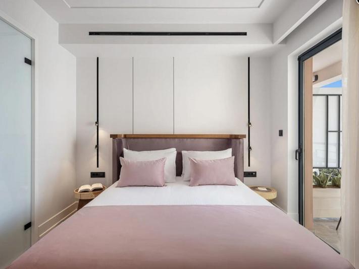 Petite Double Room - Photo 6