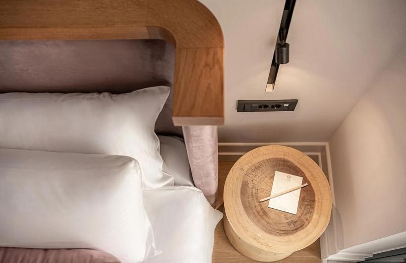 Petite Double Room - Photo 1