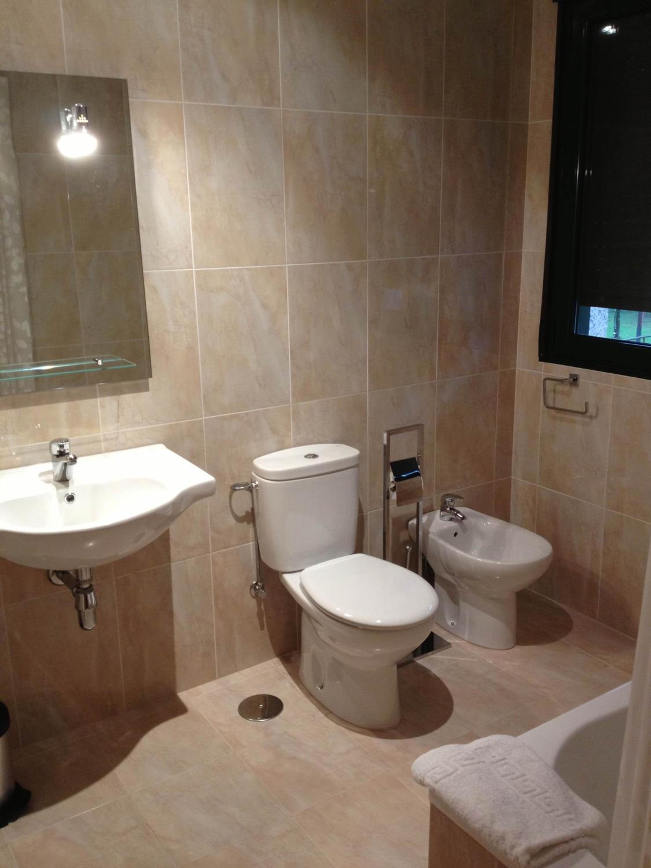 Deluxe Double Room with Balcony photo 3