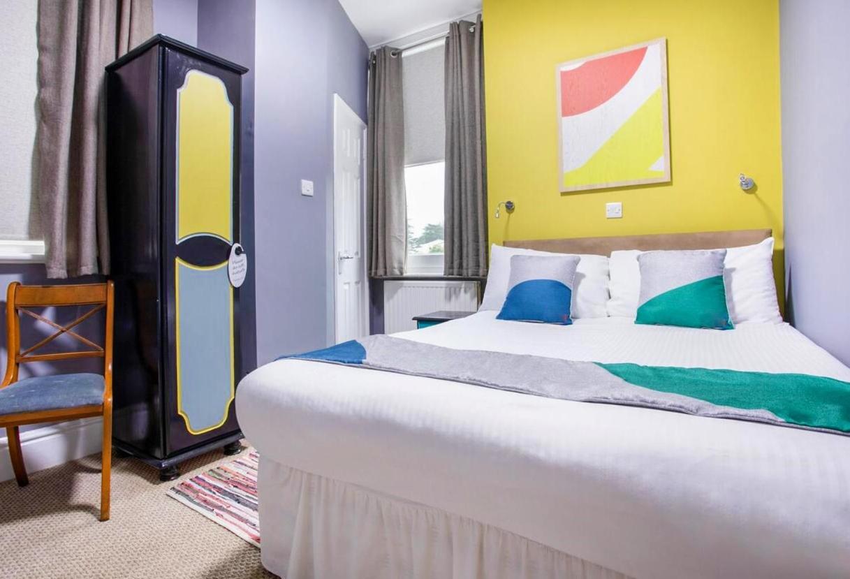 Economy Double Room photo 2