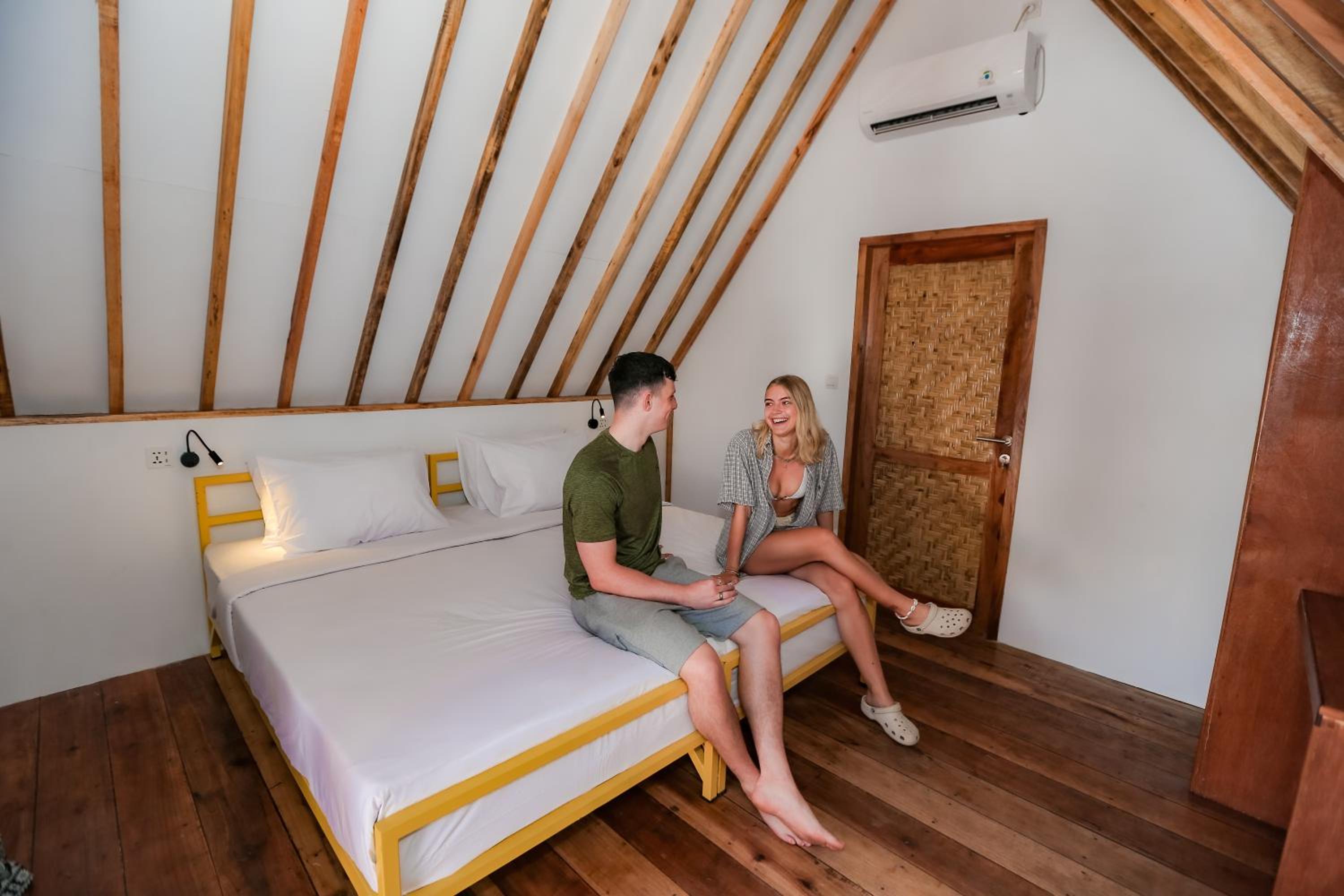 Standard Double Room - Photo 3