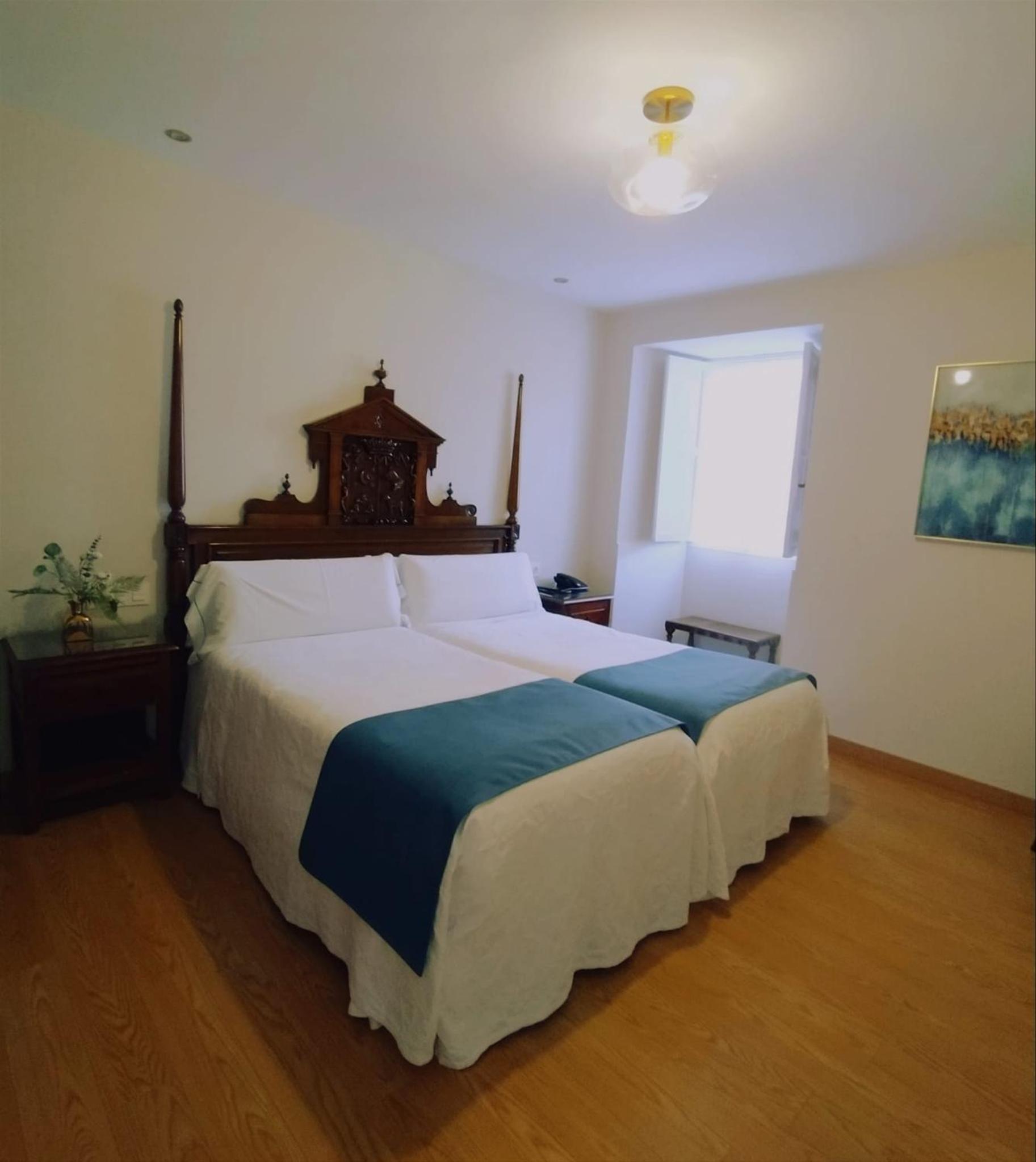 Double Room - Photo 2