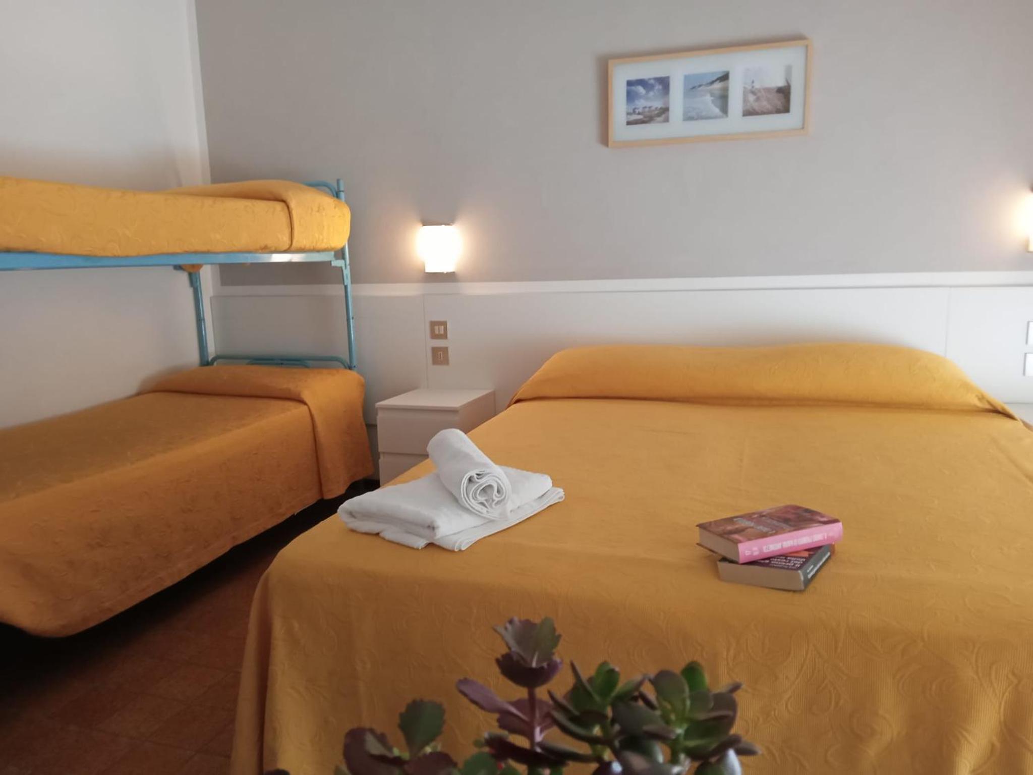 Classic Quadruple Room - Photo 4