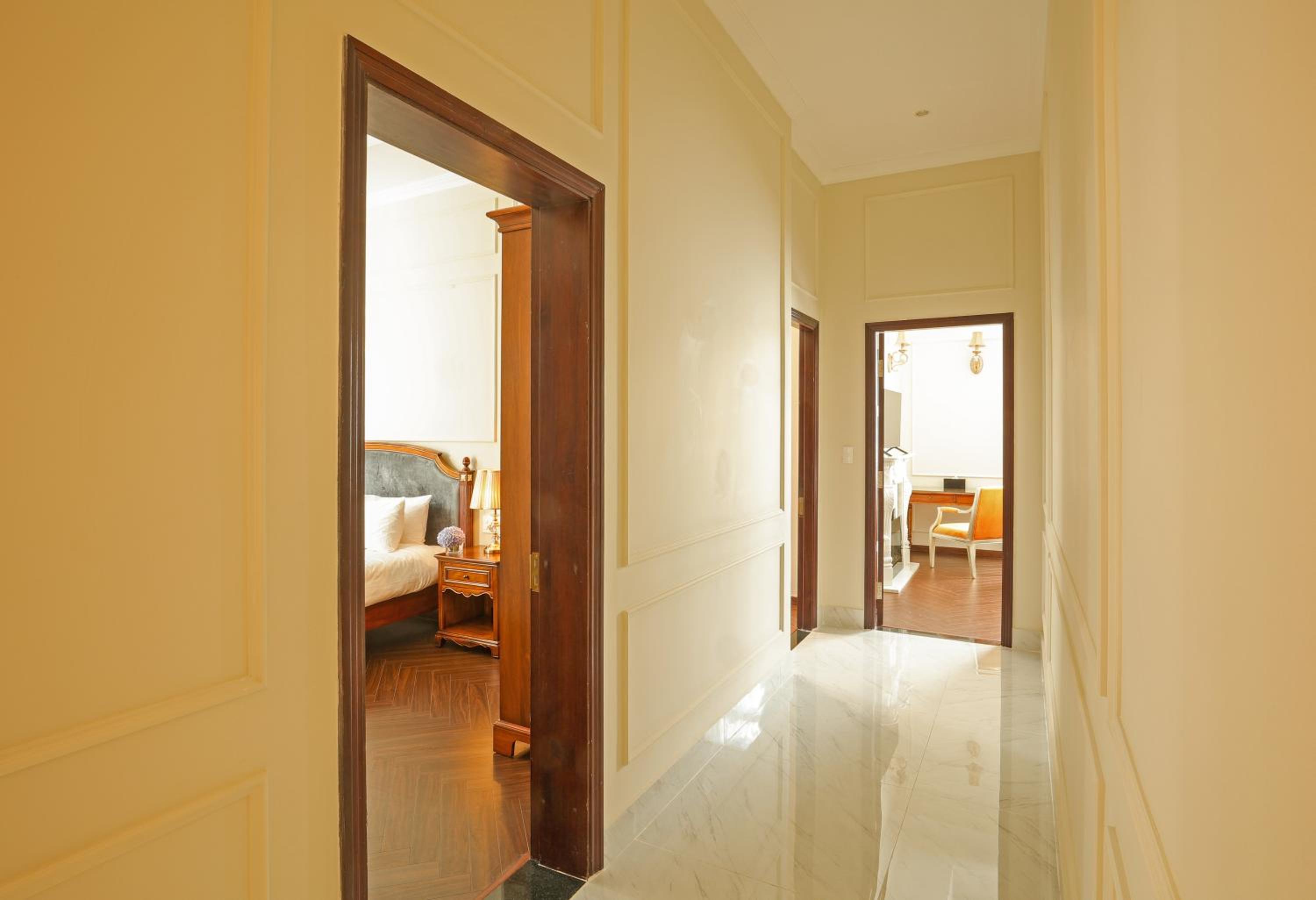 LAROSE MASTER - 3 Bedrooms - Photo 11