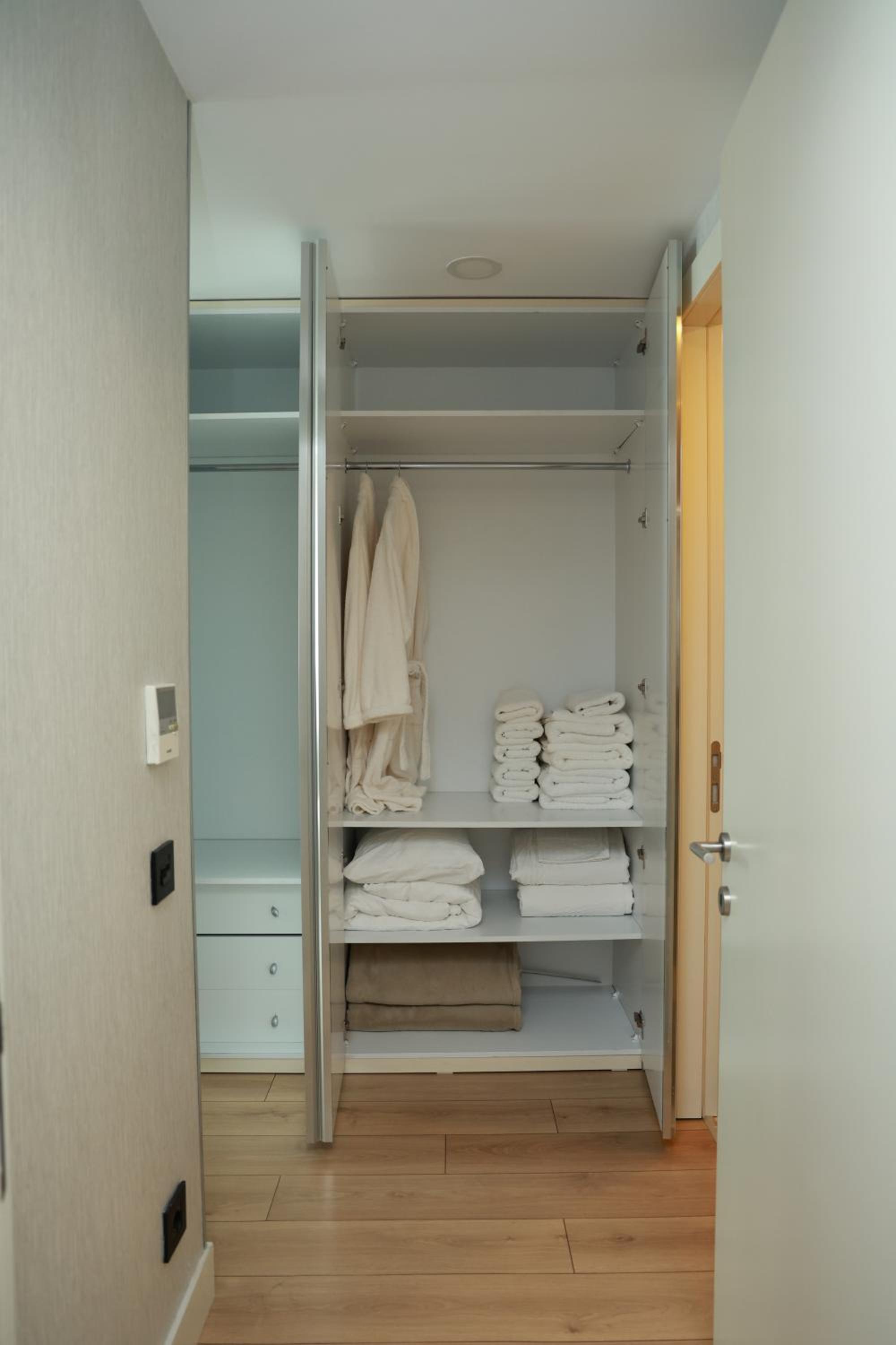 Two-Bedroom Apartment photo 2