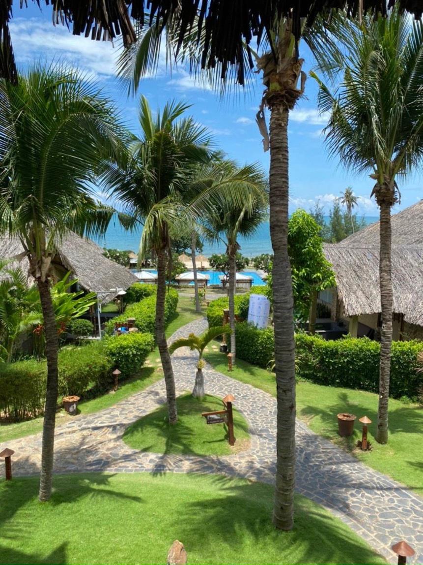 Double or Twin Room with Sea View